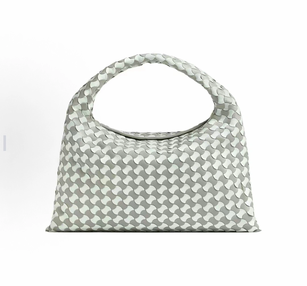 MOMO-- V595t1 777584V3SA11549 high quality version HOP item:E-B100C0824