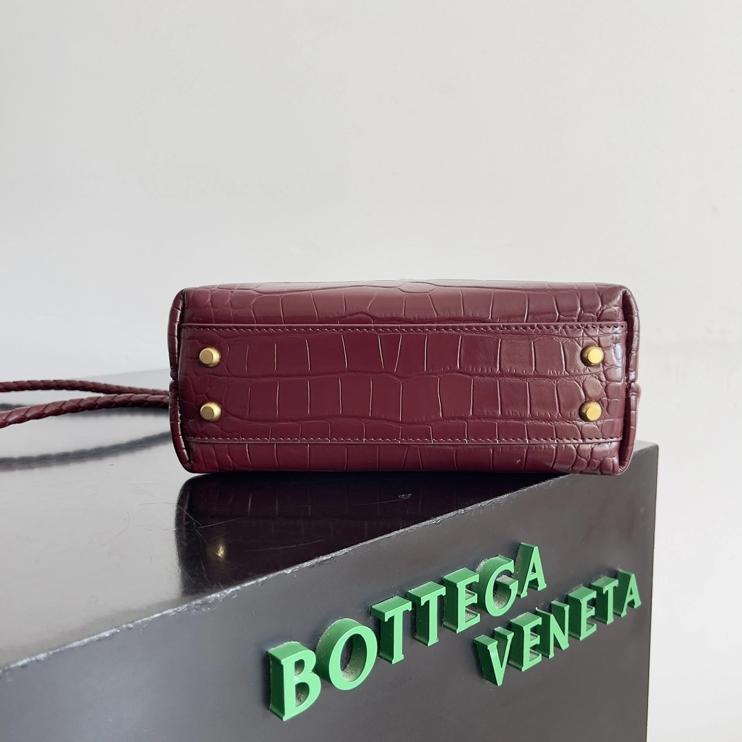 MOMO-- V595t1 777614V2ON32273 high quality version item:E-B100B2719