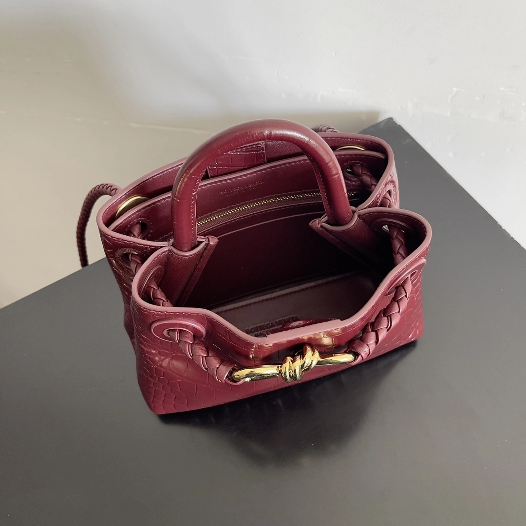 MOMO-- V595t1 777614V2ON32273 high quality version item:E-B100B2719