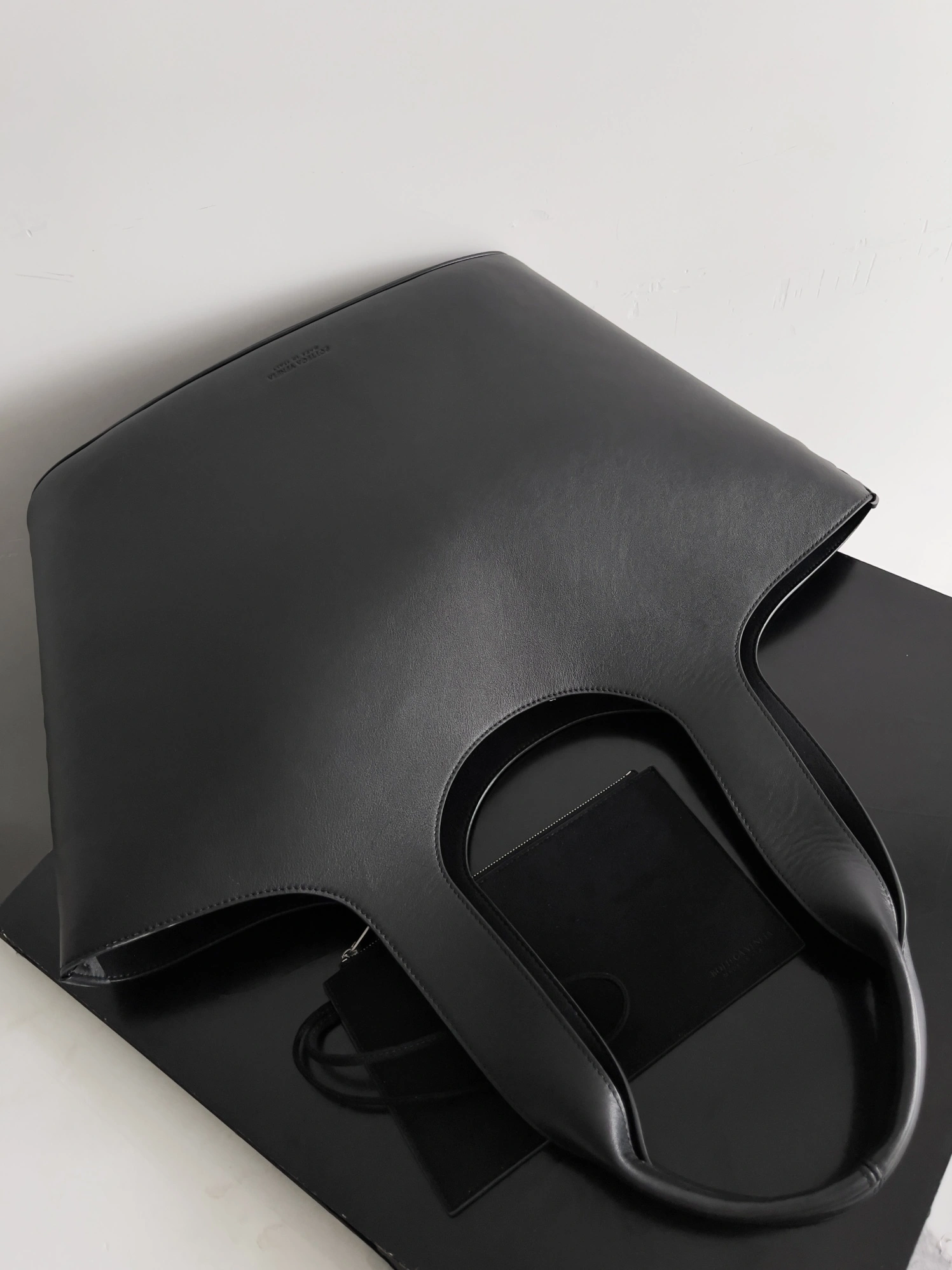 MOMO-- V595t1 778307V3LH18803 high quality version cowhide item:E-B100B2707