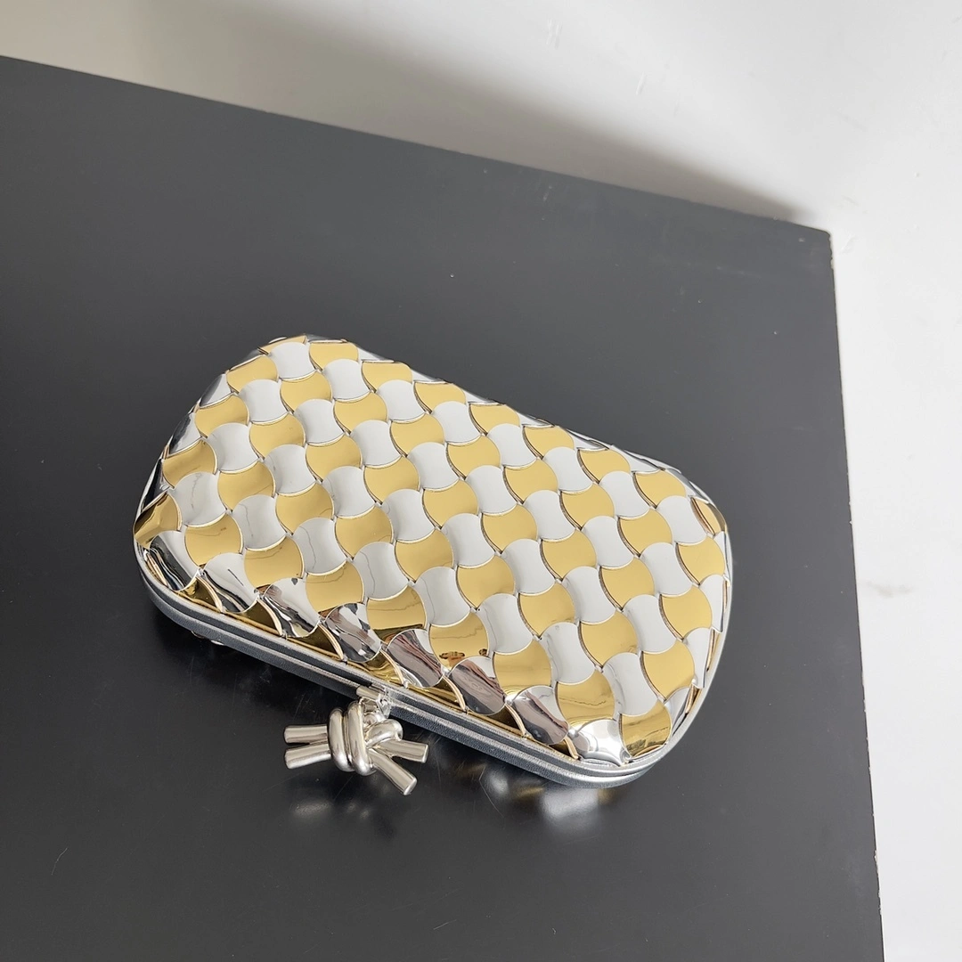 MOMO-- V595t1 778500V3SB48136 high quality version item:E-B100B2501