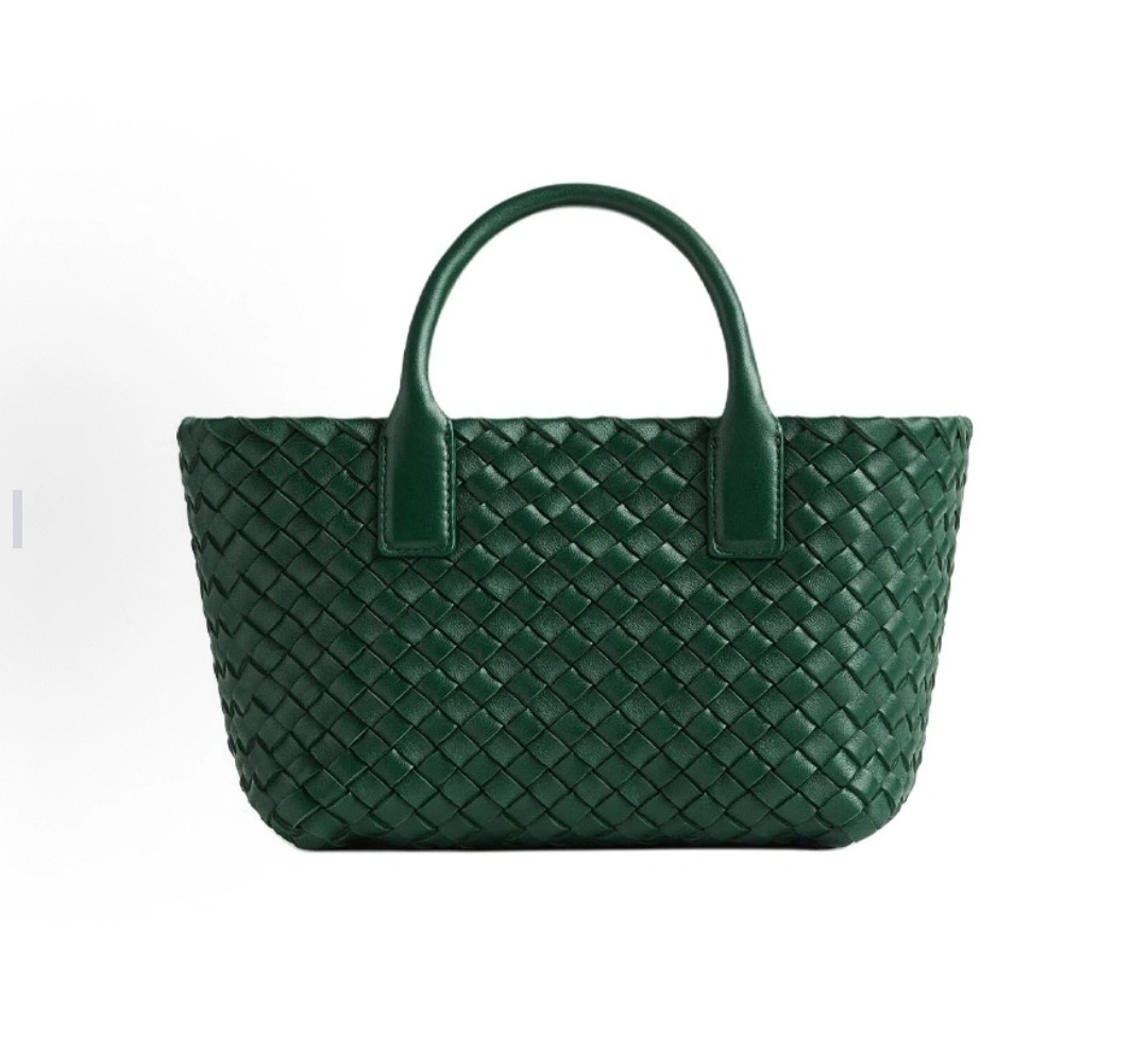 MOMO-- V595t1 781670V1OW13049 high quality version Mini Cabat item:E-B063B2317