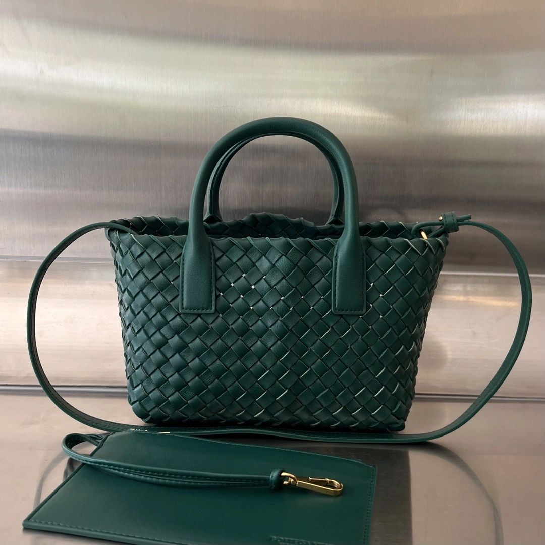 MOMO-- V595t1 781670V1OW13049 high quality version Mini Cabat item:E-B063B2317