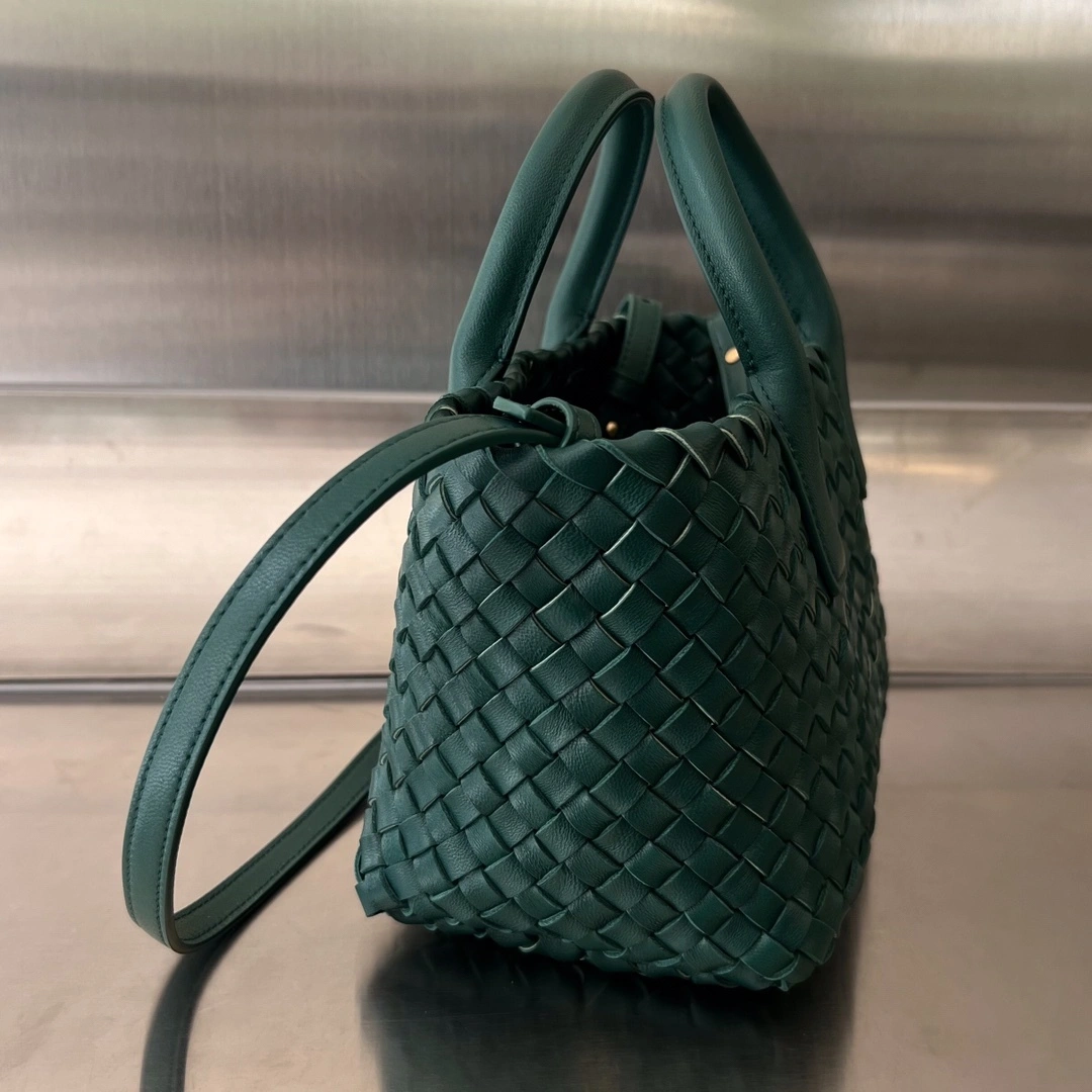 MOMO-- V595t1 781670V1OW13049 high quality version Mini Cabat item:E-B063B2317