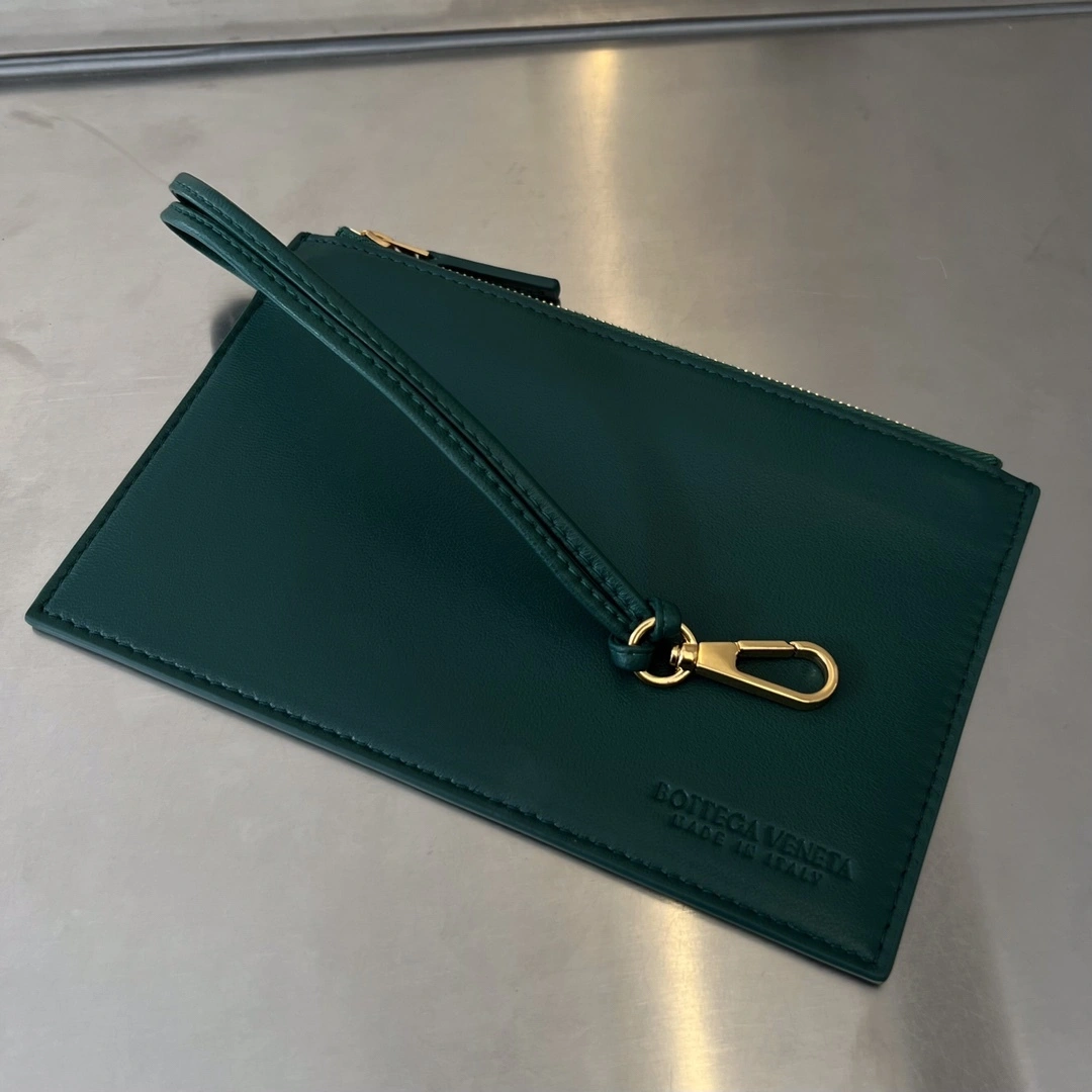 MOMO-- V595t1 781670V1OW13049 high quality version Mini Cabat item:E-B063B2317