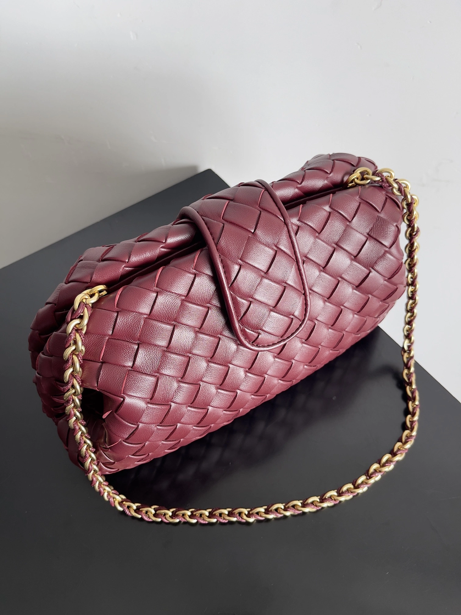 MOMO-- V595t1 785807V40Z12250 high quality version LAUREN CLUTCH item:E-B100B2731