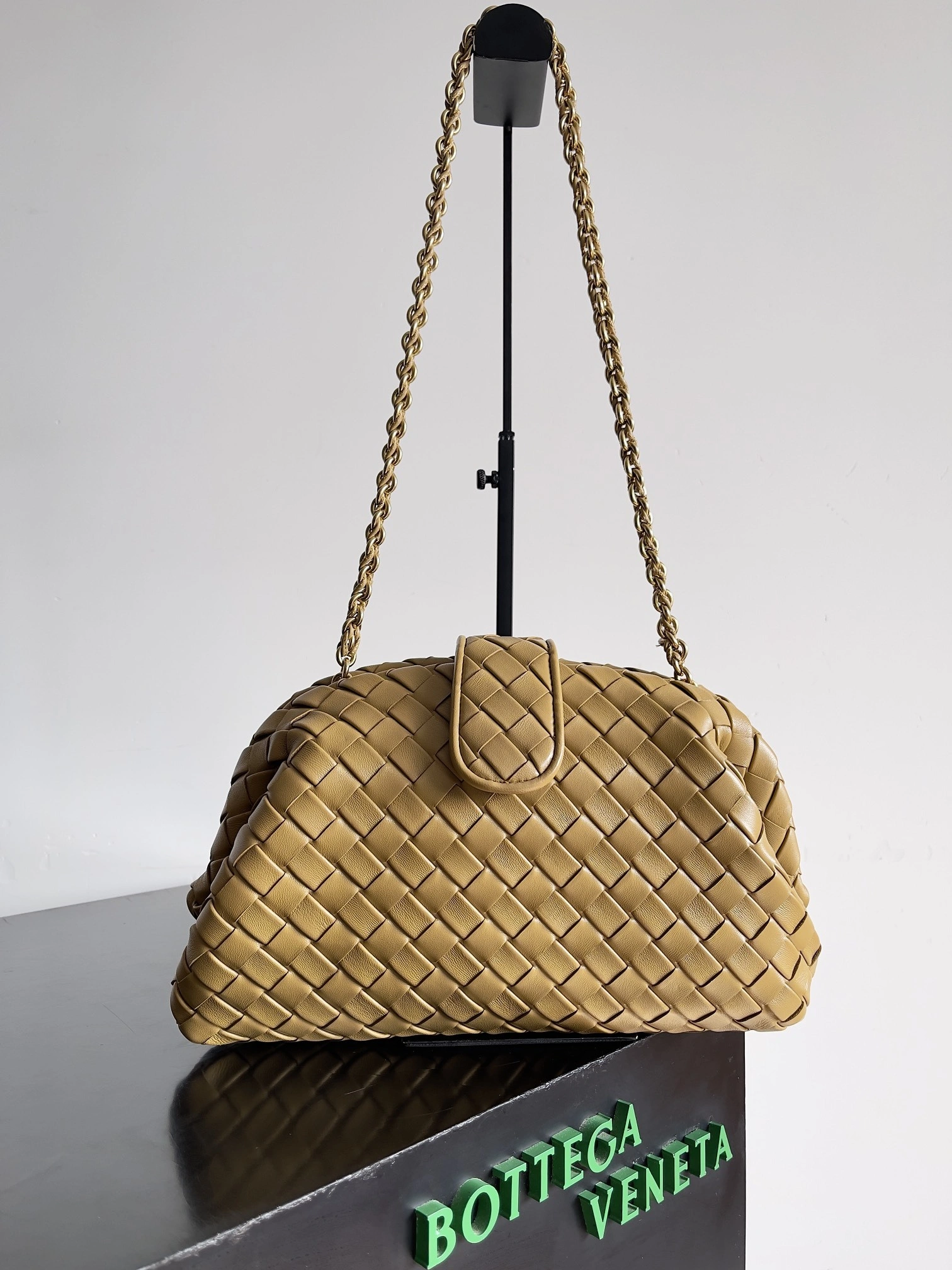 MOMO-- V595t1 785807V40Z19893 high quality version LAUREN CLUTCH item:E-B100B2728