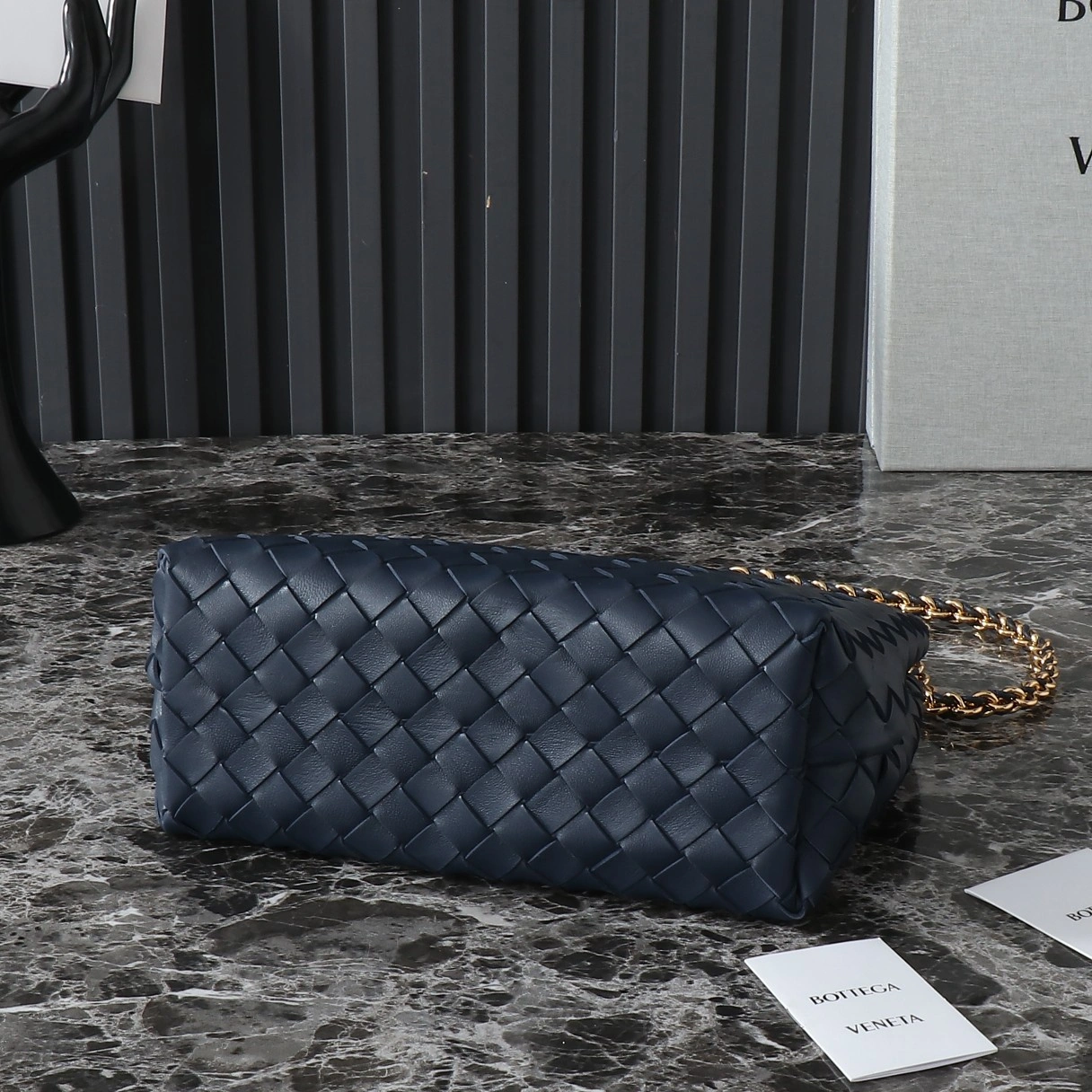 MOMO-- V595t1 786008VCPP14212 high quality version Andiamo item:E-B000A0952