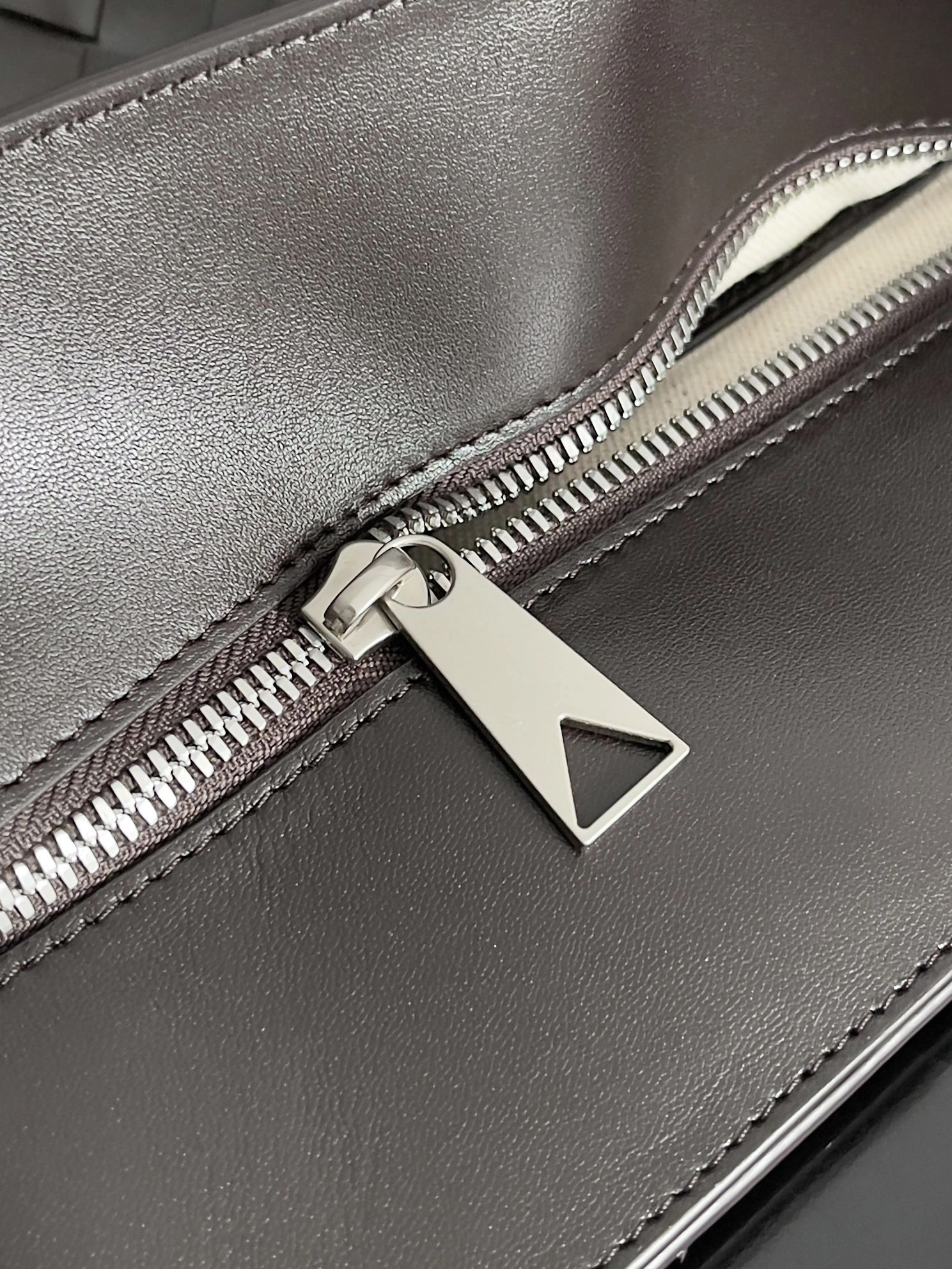 MOMO-- V595t1 786666V2HL12145 high quality version item:E-B063A0808