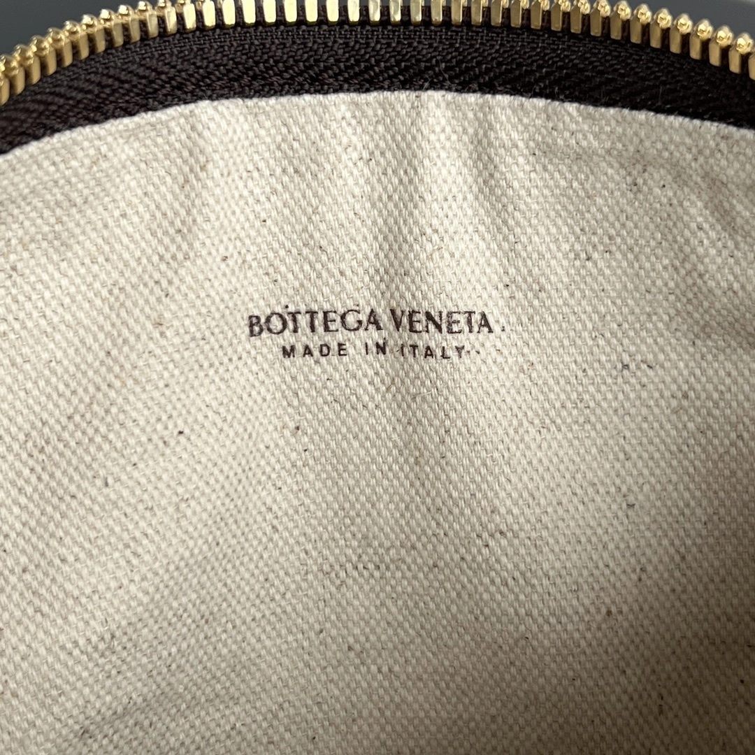 MOMO-- V595t1 786975V2P059820 cowhide item:D-B063G2236
