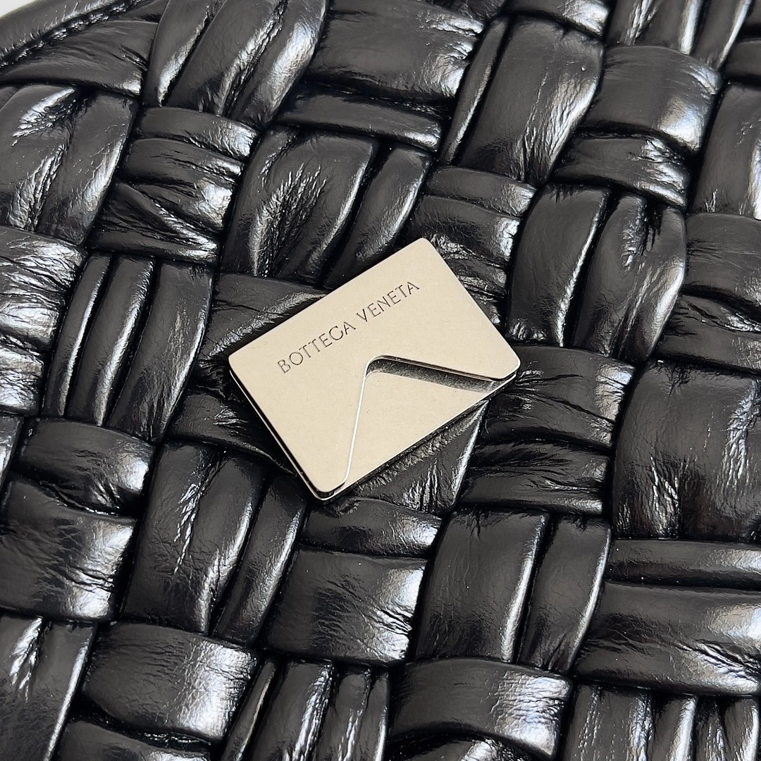 MOMO-- V595t1 787113V4HO18803 high quality version Rumple item:E-B000A0807