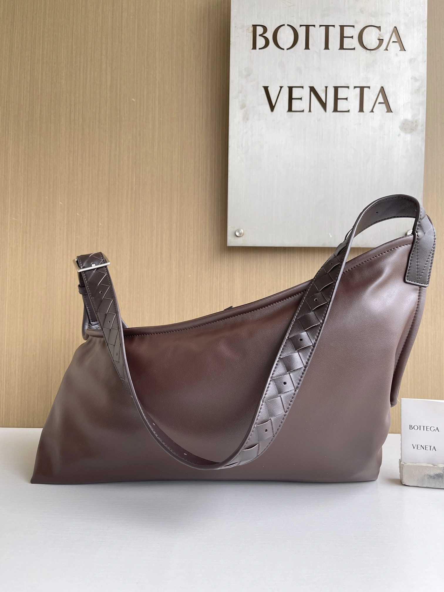 MOMO-- V595t1 787117V3BG12315 high quality version cowhide item:E-B000A0802