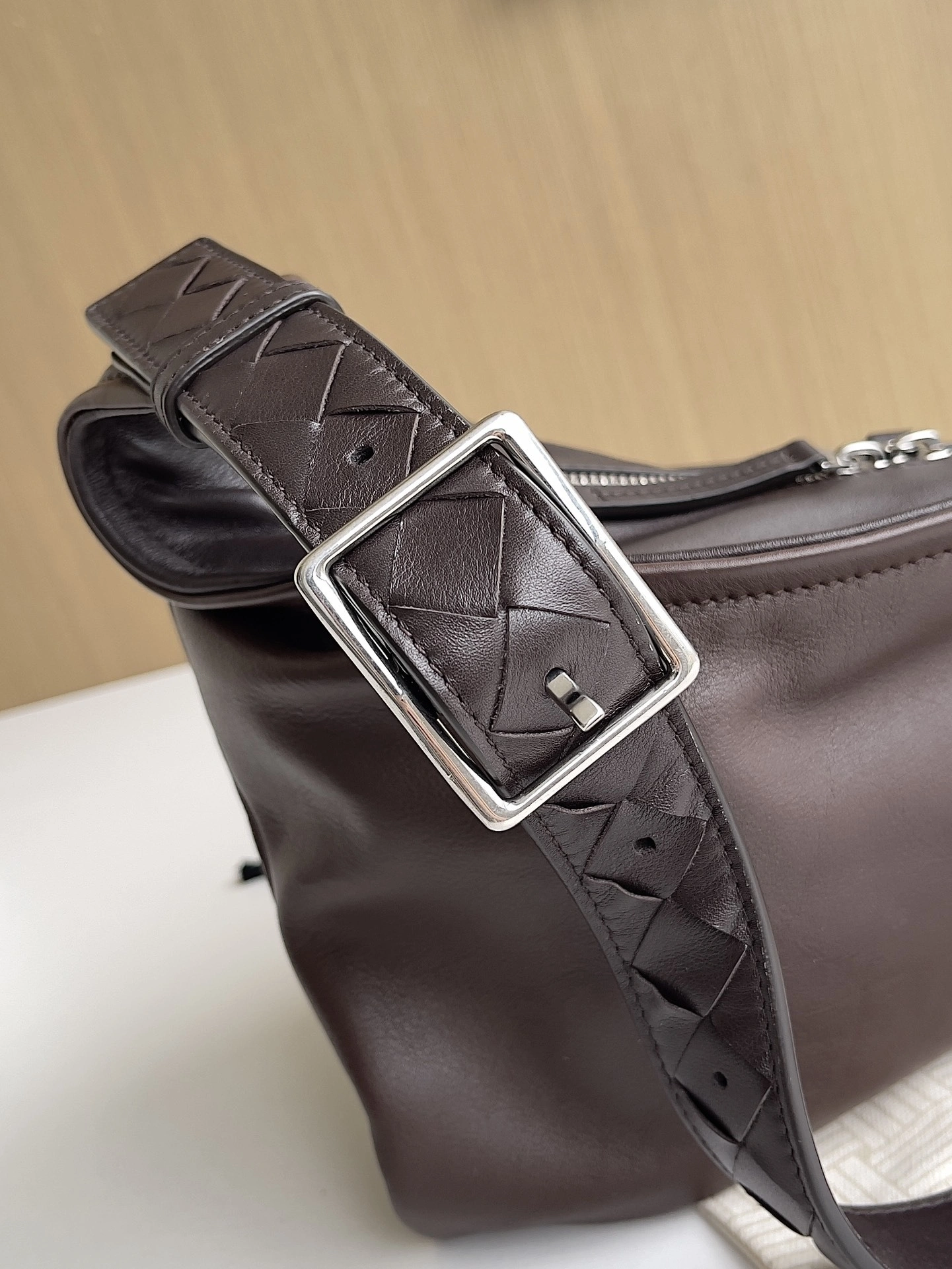 MOMO-- V595t1 787117V3BG12315 high quality version cowhide item:E-B000A0802