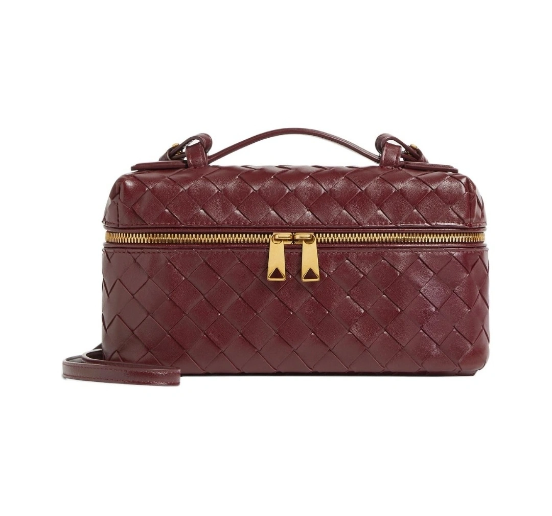 MOMO-- V595t1 789109V3IV16414 cowhide Vanity Case item:D-B063G2058
