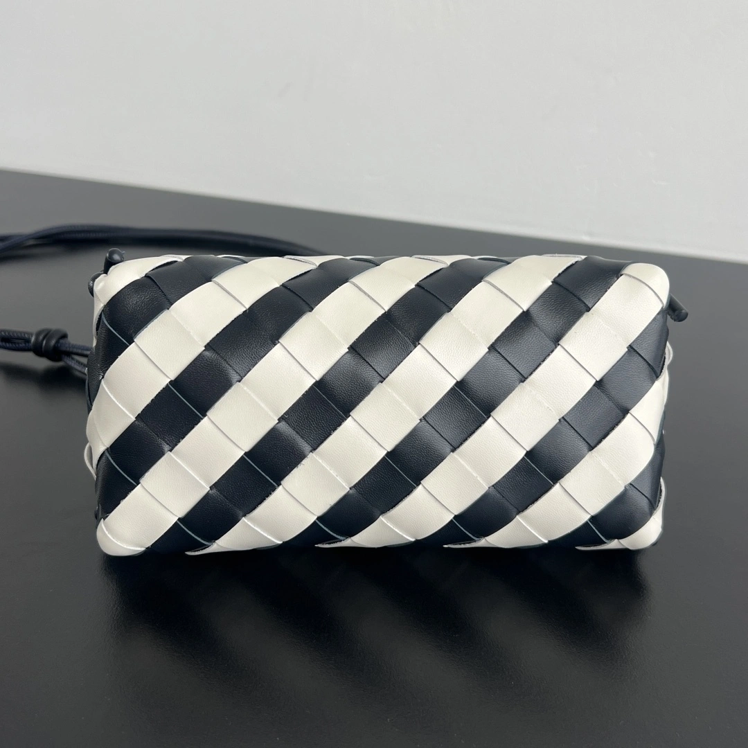 MOMO-- V595t1 794258V5JR08882 high quality version calfskin item:E-B664G1766