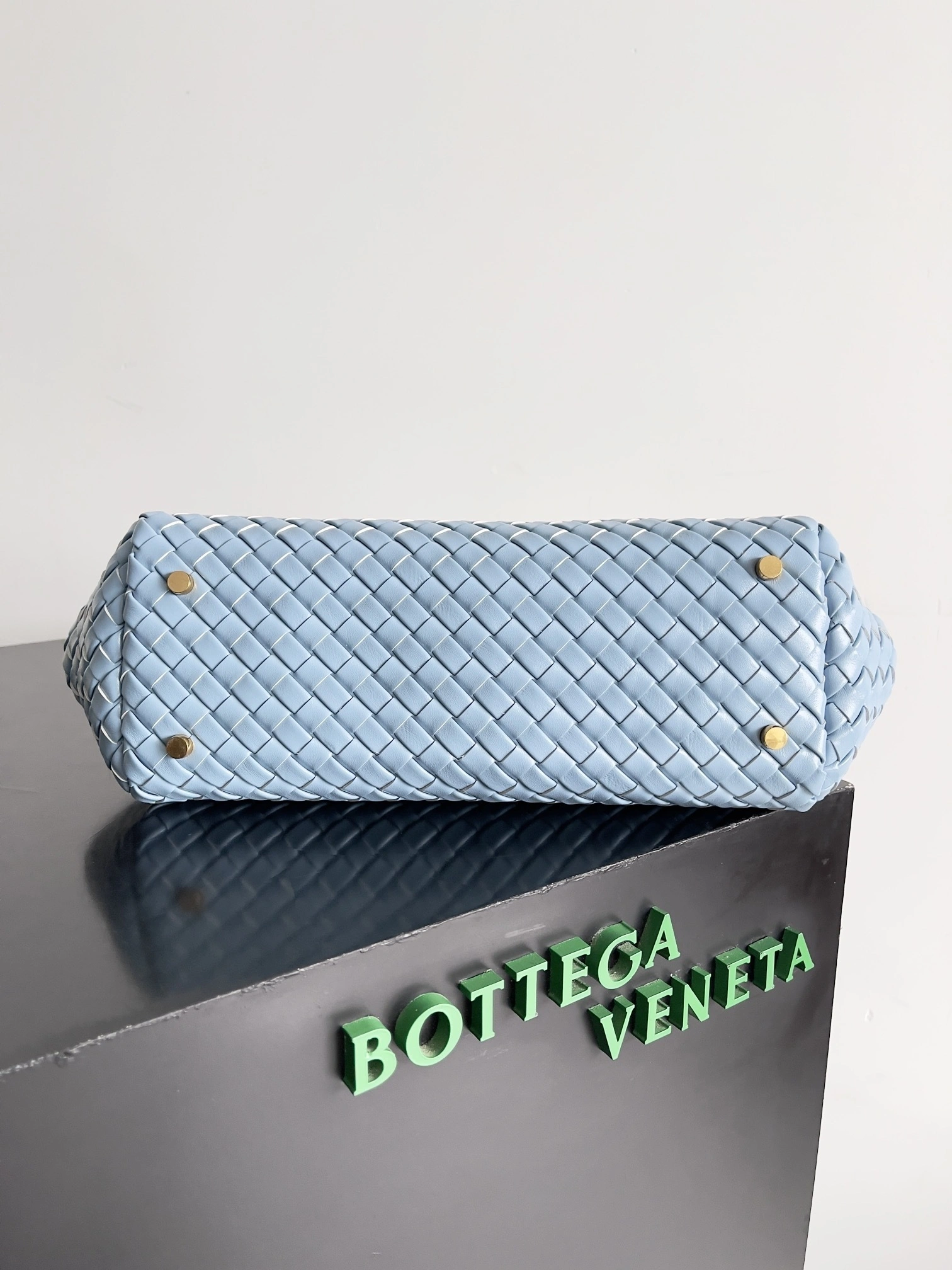 MOMO-- V595t1 796258V41B11728 high quality version item:E-B100C1135
