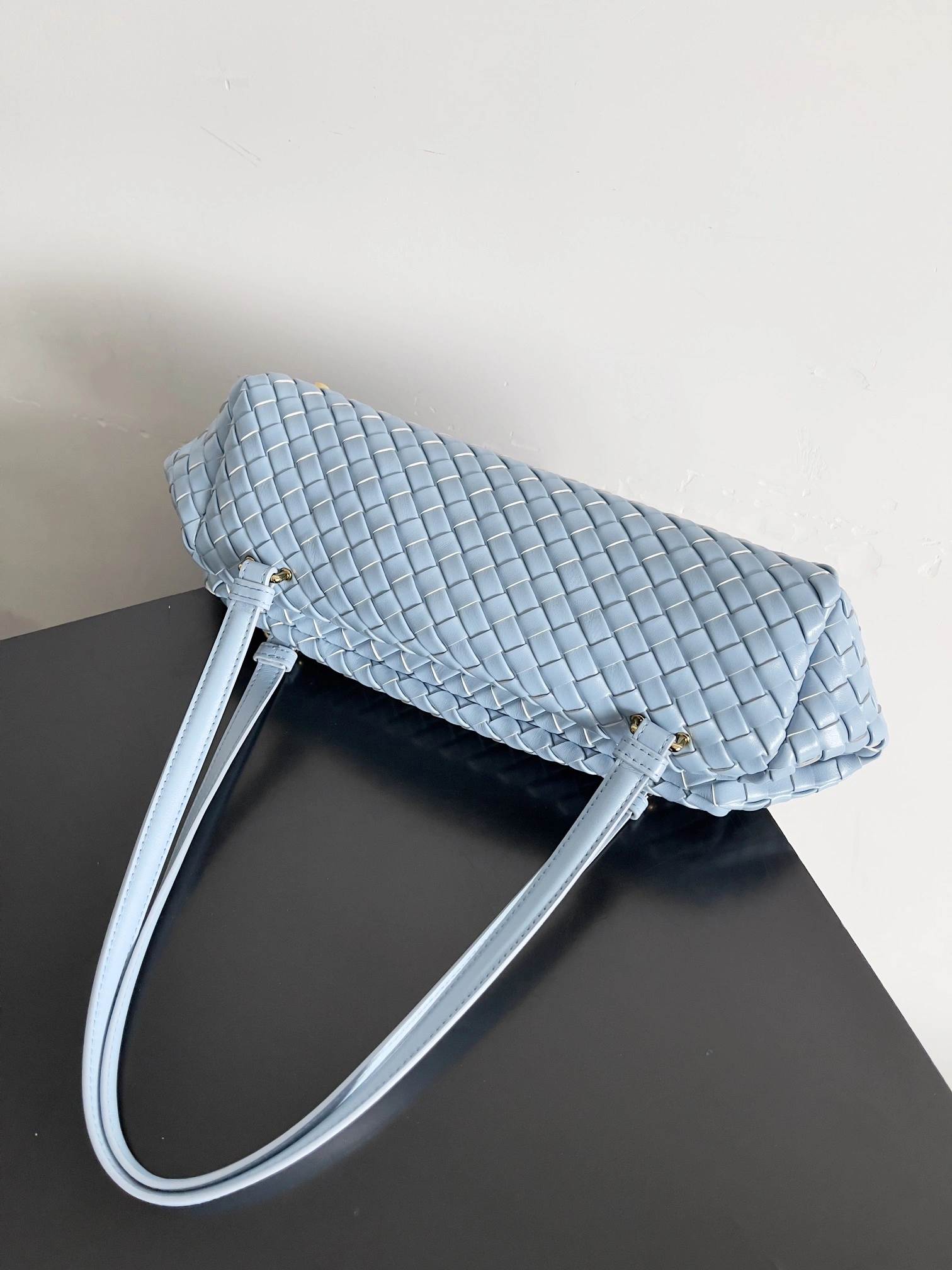 MOMO-- V595t1 796258V41B11728 high quality version item:E-B100C1135