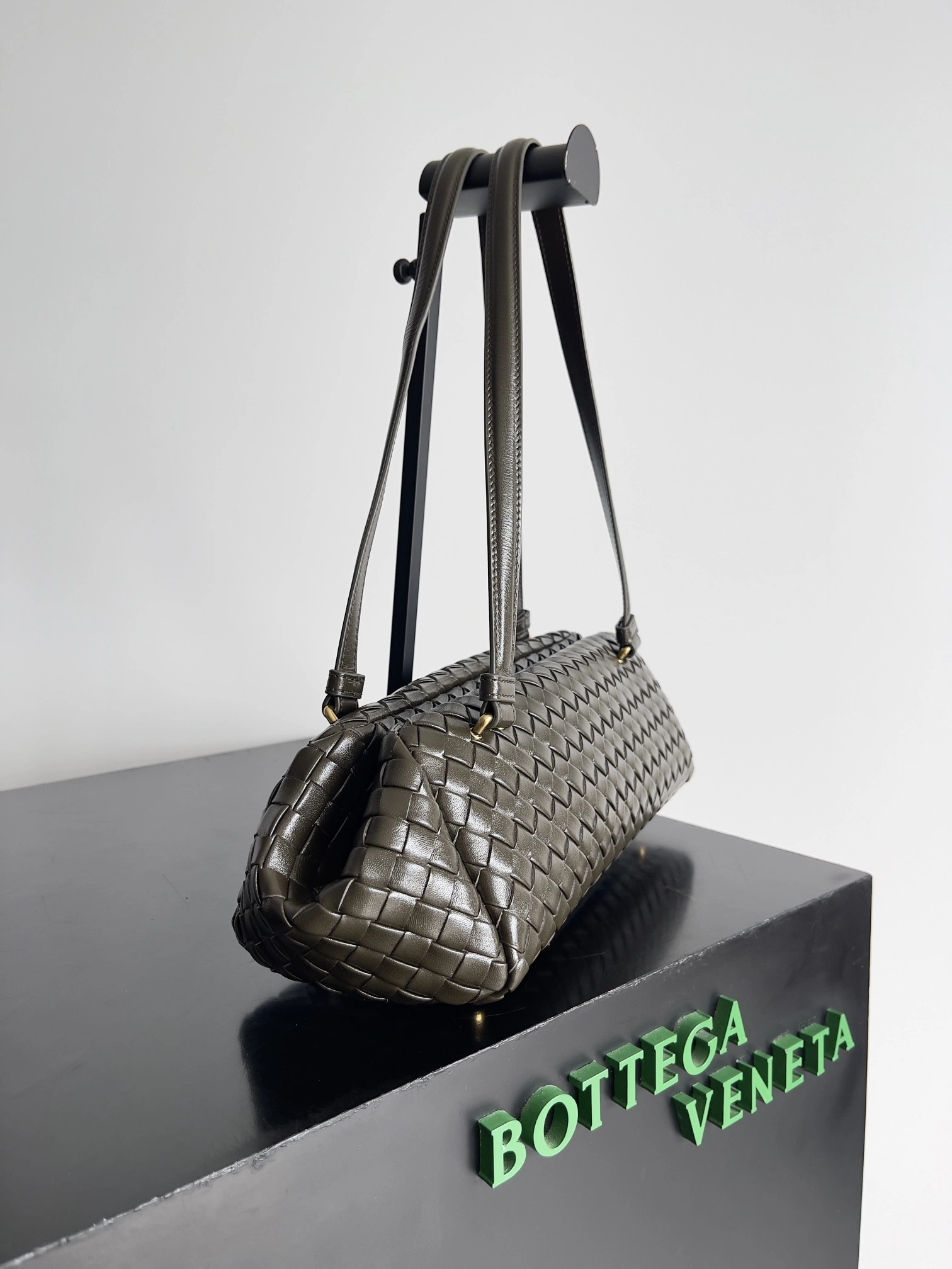 MOMO-- V595t1 796258V41B13387 high quality version item:E-B100C1136