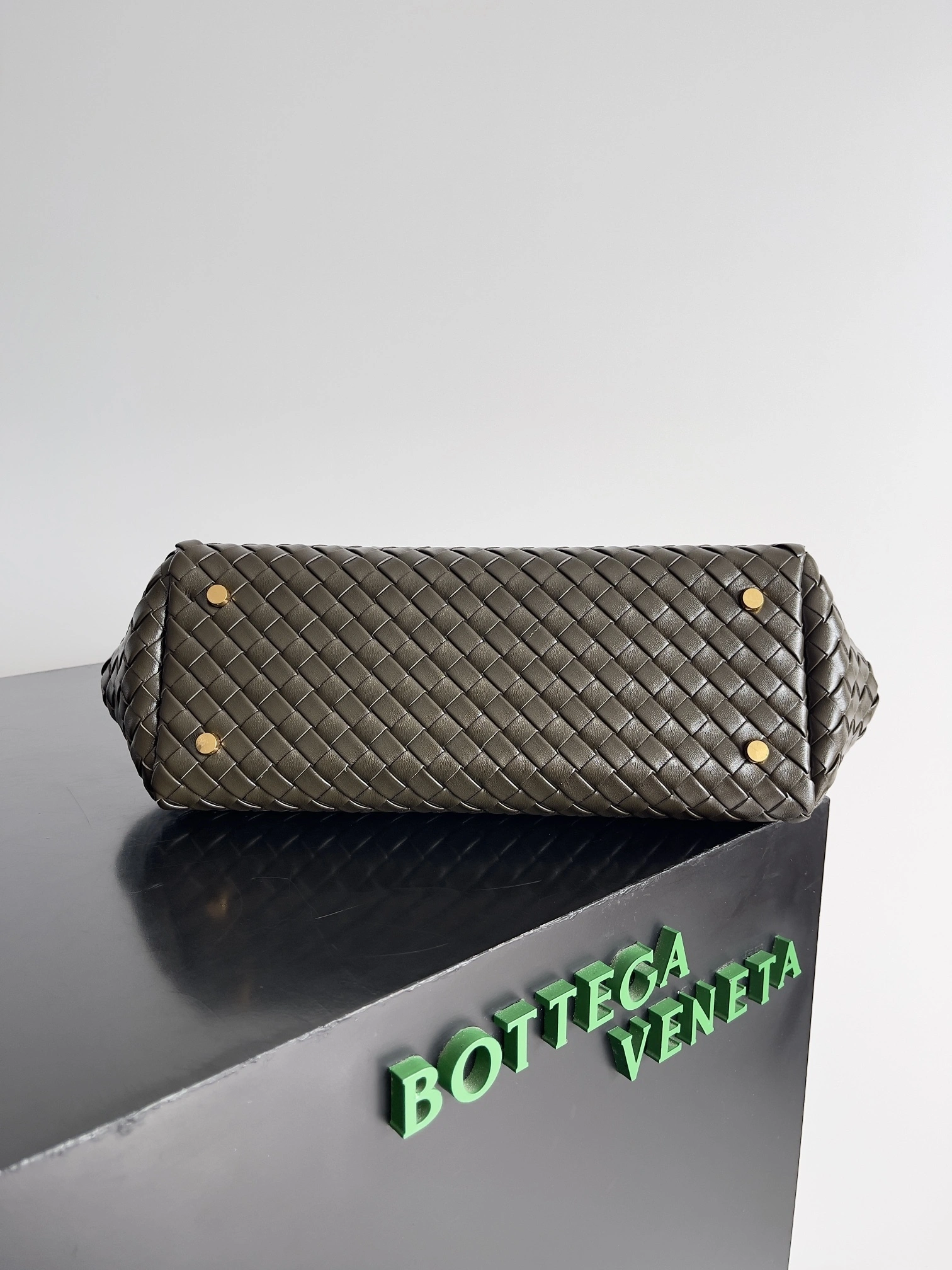 MOMO-- V595t1 796258V41B13387 high quality version item:E-B100C1136