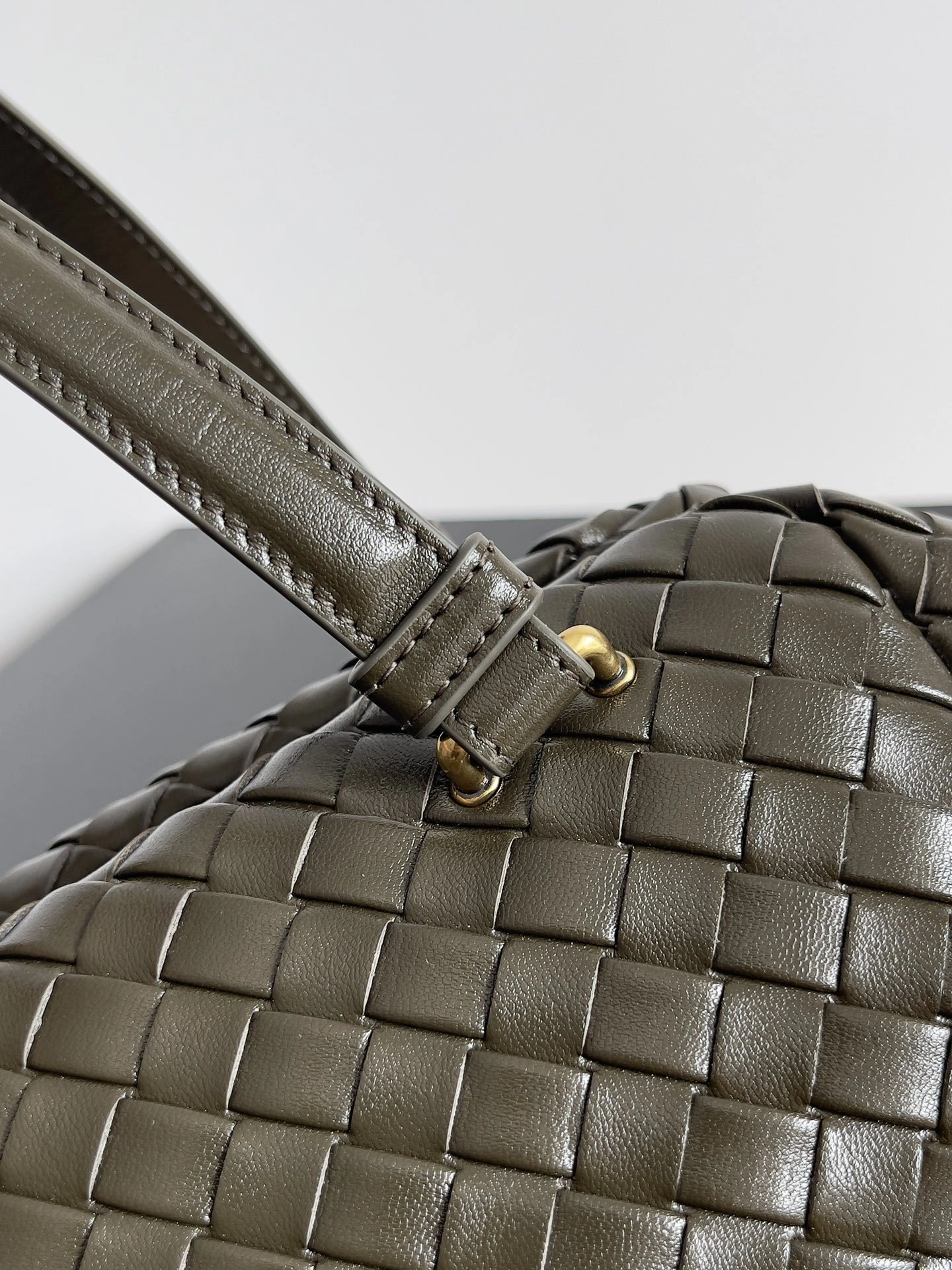 MOMO-- V595t1 796258V41B13387 high quality version item:E-B100C1136