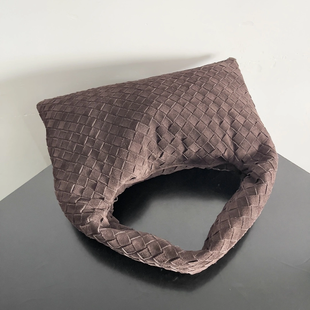 MOMO-- V595t1 796262V1QE32190 high quality version HOP item:E-B100C0814