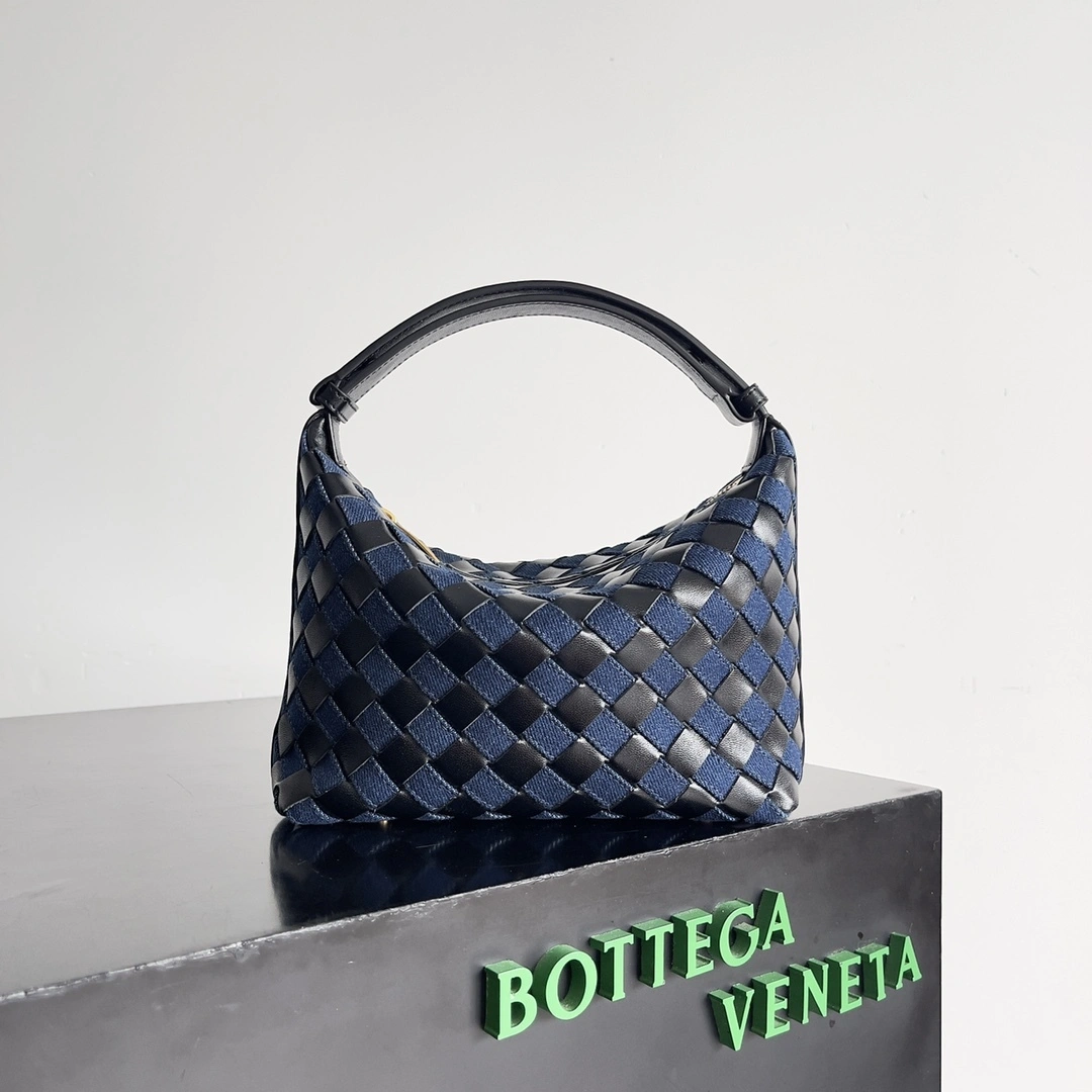 MOMO-- V595t1 796393V48V14156 high quality version item:E-B100B2711