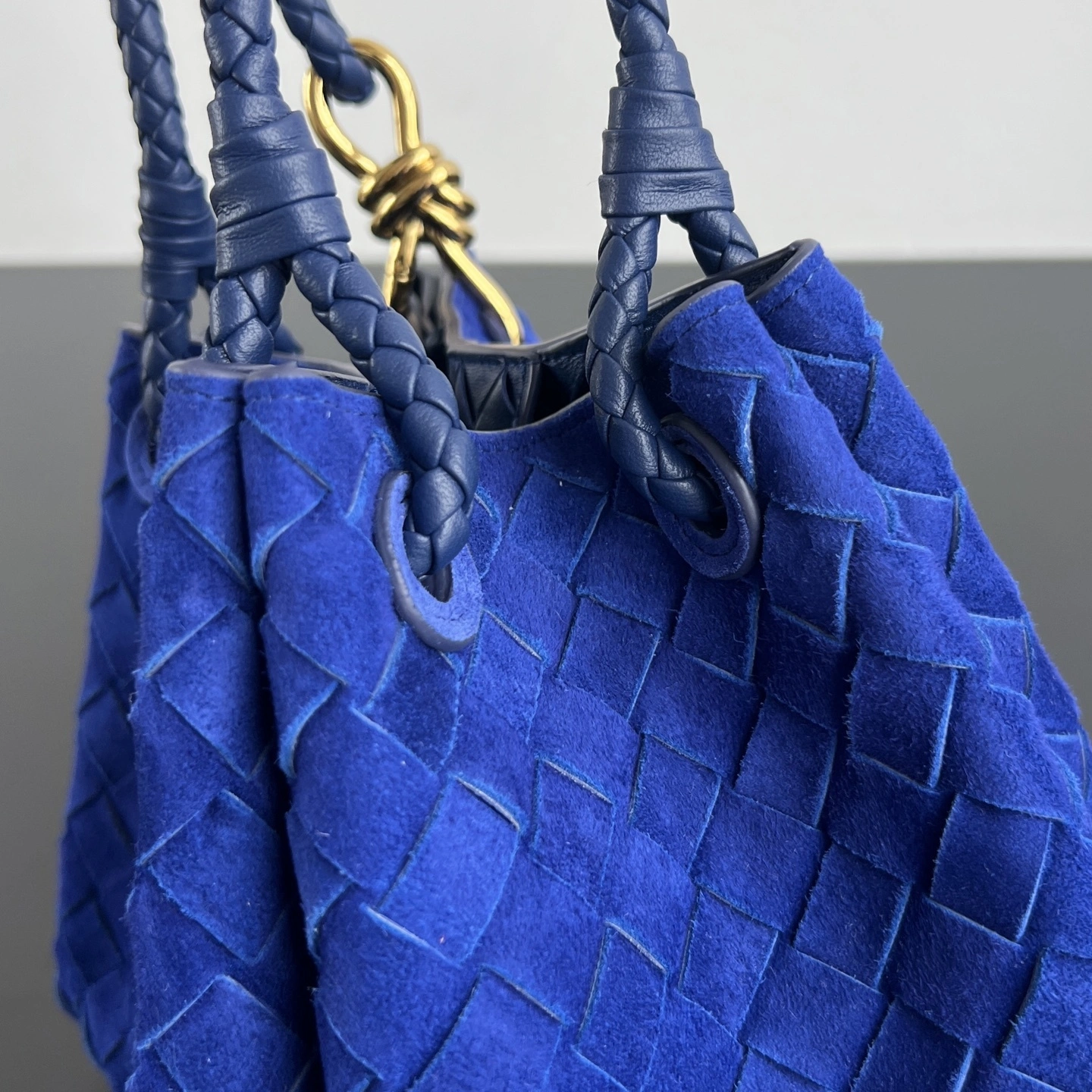 MOMO-- V595t1 796569V5ZZ14300 high quality version intrecciato item:F-B664B0264