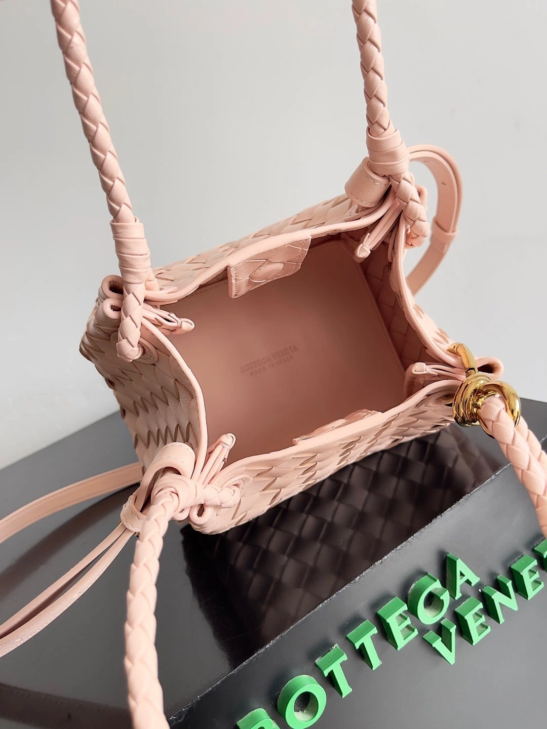 MOMO-- V595t1 796569VCPPT6817 high quality version parachute item:E-B100B2321