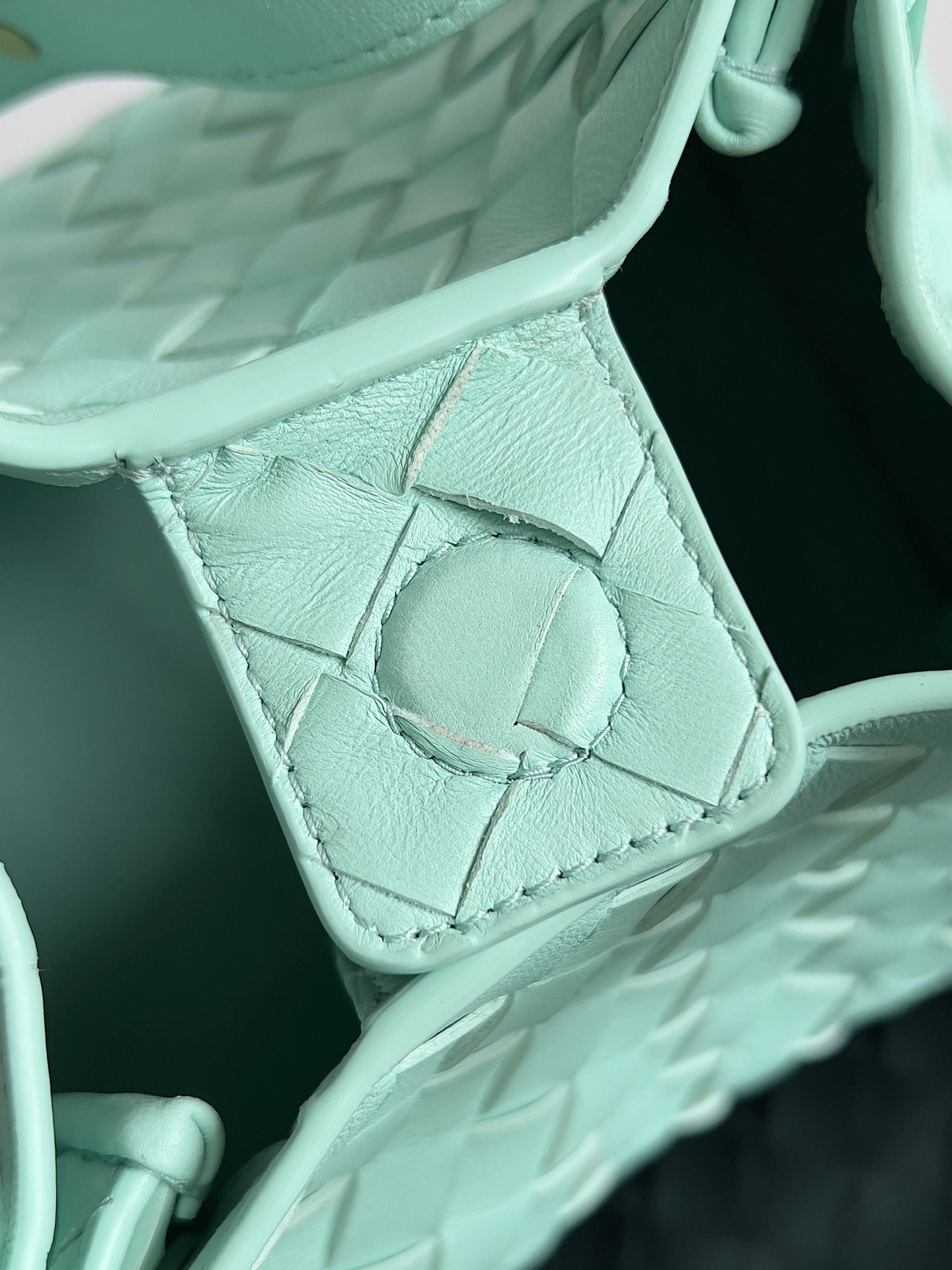 MOMO-- V595t1 796569VCPPT8060 high quality version parachute item:E-B100B2522