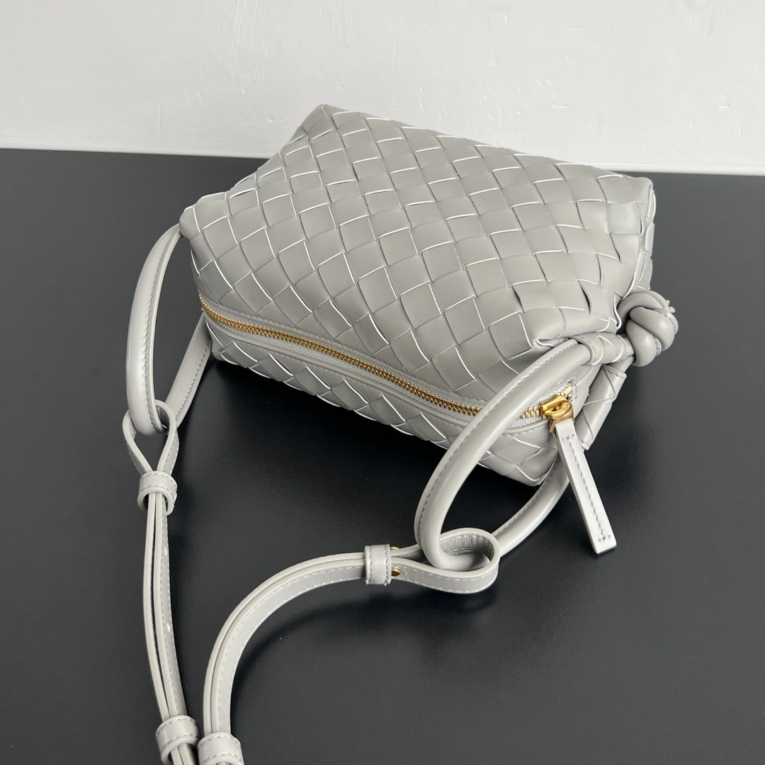 MOMO-- V595t1 796615V2HL11504 high quality version Loop item:E-B479A0932