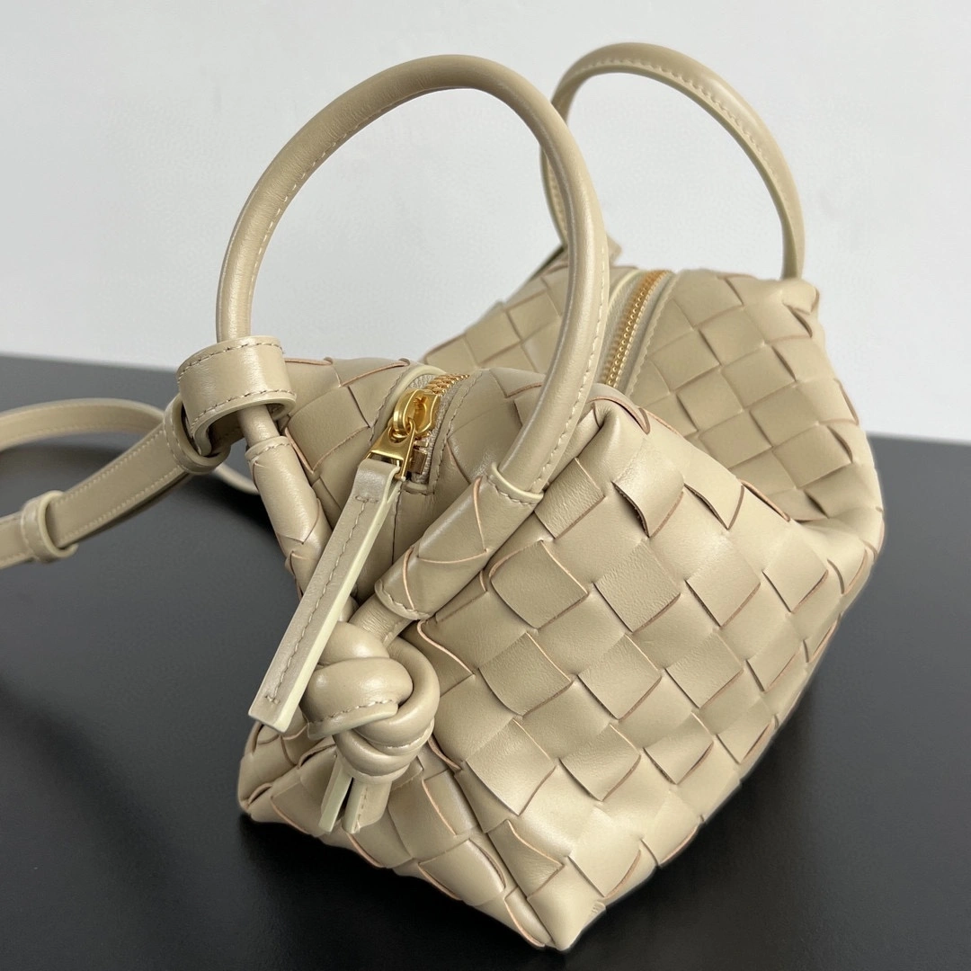 MOMO-- V595t1 796615V2HL19309 high quality version Loop item:E-B479A0933
