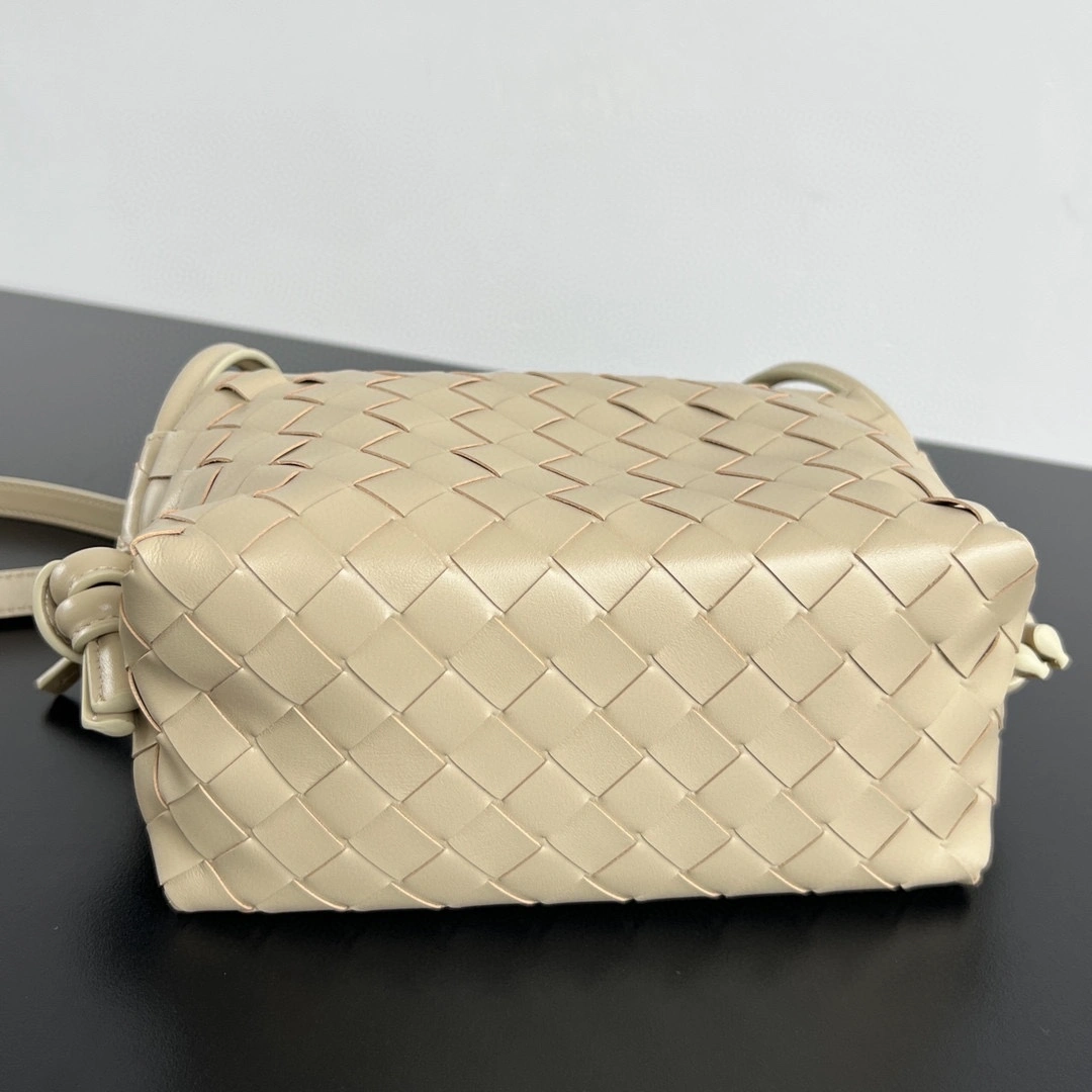 MOMO-- V595t1 796615V2HL19309 high quality version Loop item:E-B479A0933
