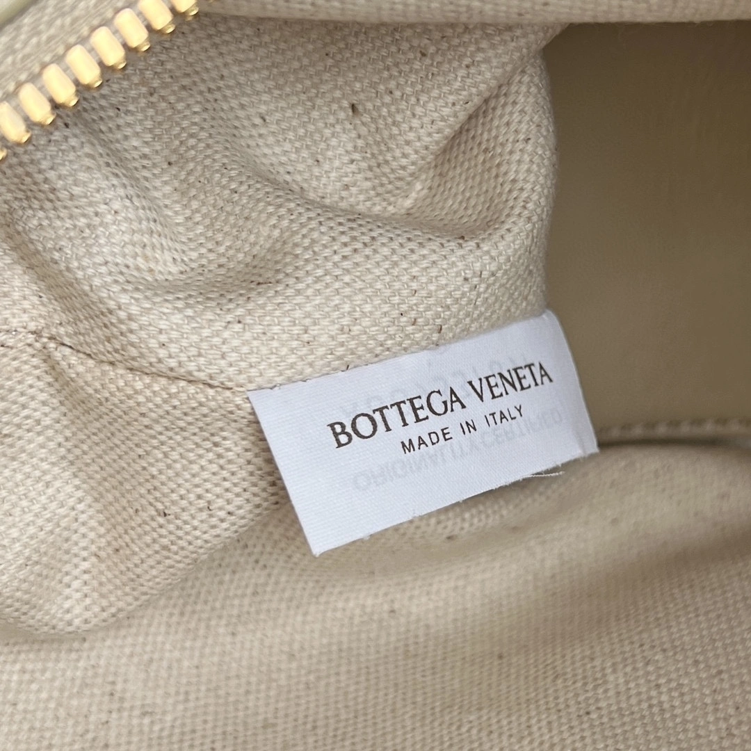 MOMO-- V595t1 796615V2HL19309 high quality version Loop item:E-B479A0933