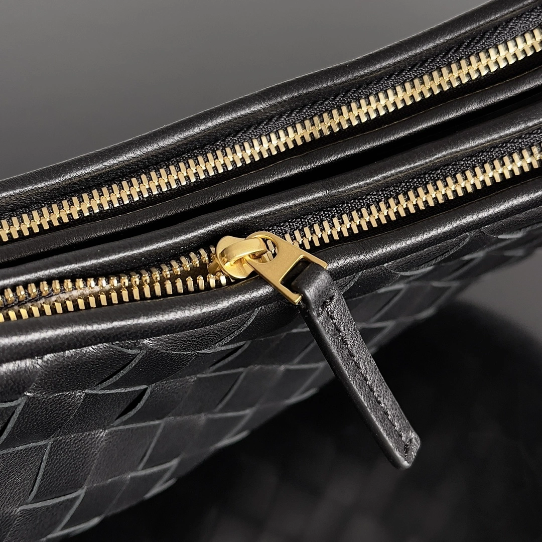 MOMO-- V595t1 796638V1W511019 high quality version item:D-B063I0938