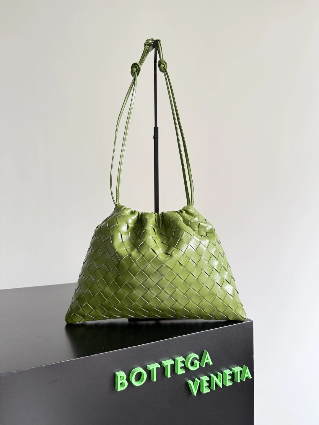 MOMO-- V595t1 796728V3IV12488 high quality version Dustbag item:E-B177I1023