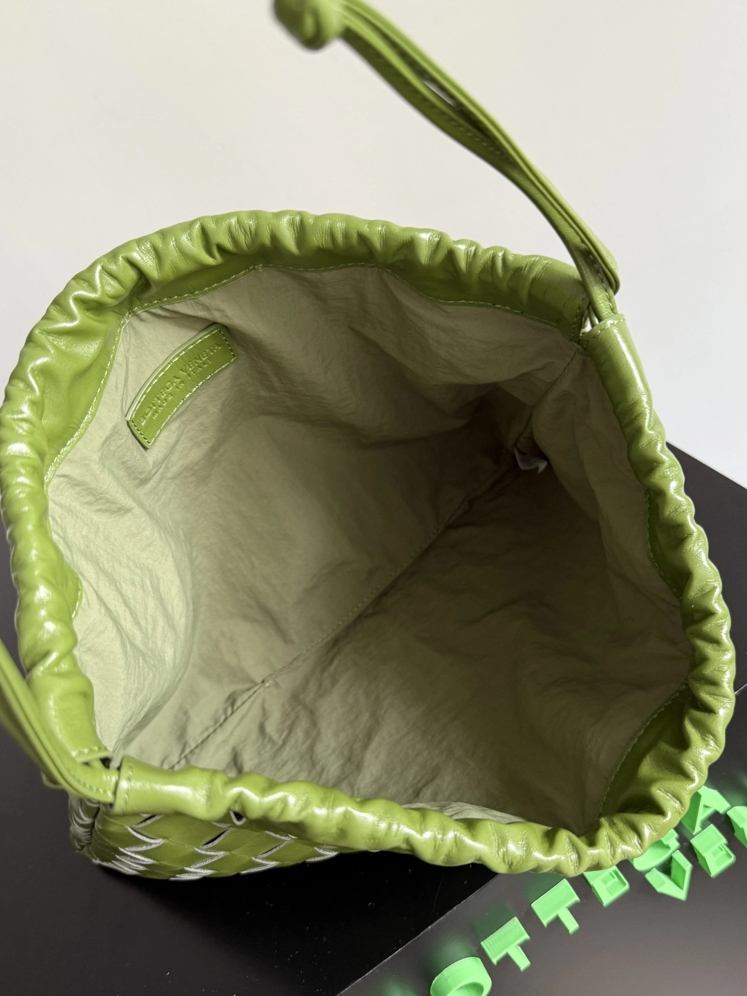 MOMO-- V595t1 796728V3IV12488 high quality version Dustbag item:E-B177I1023