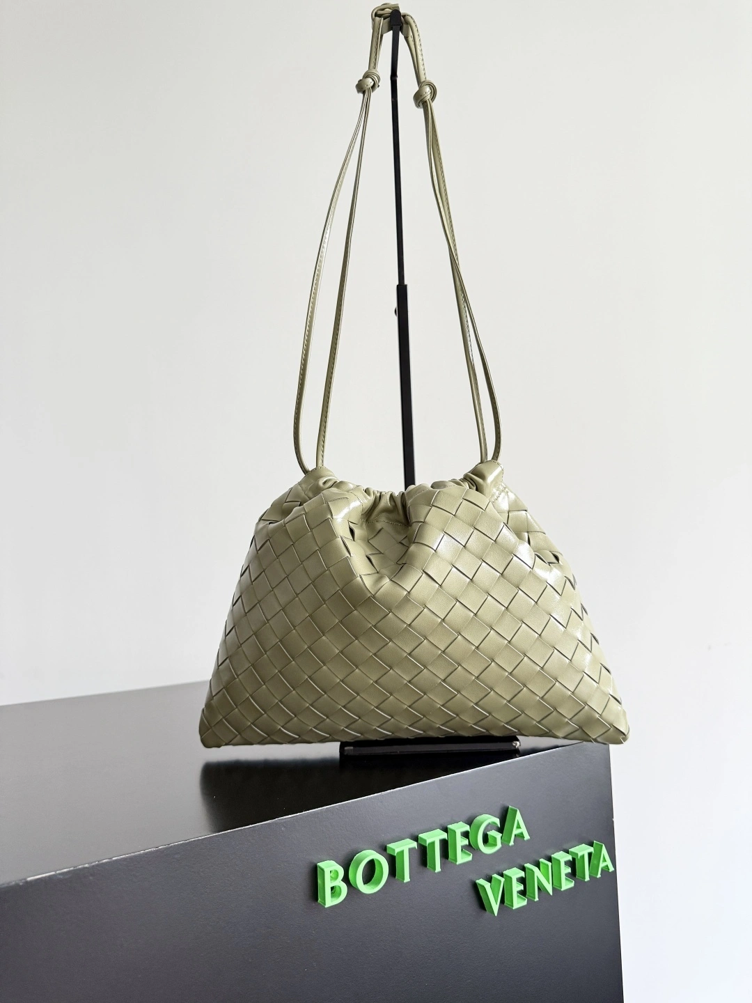 MOMO-- V595t1 796728V3IV12916 high quality version Dustbag item:E-B177I1020