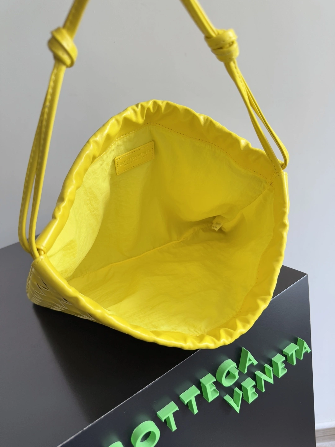 MOMO-- V595t1 796728V3IV17184 high quality version Dustbag item:E-B177I1016