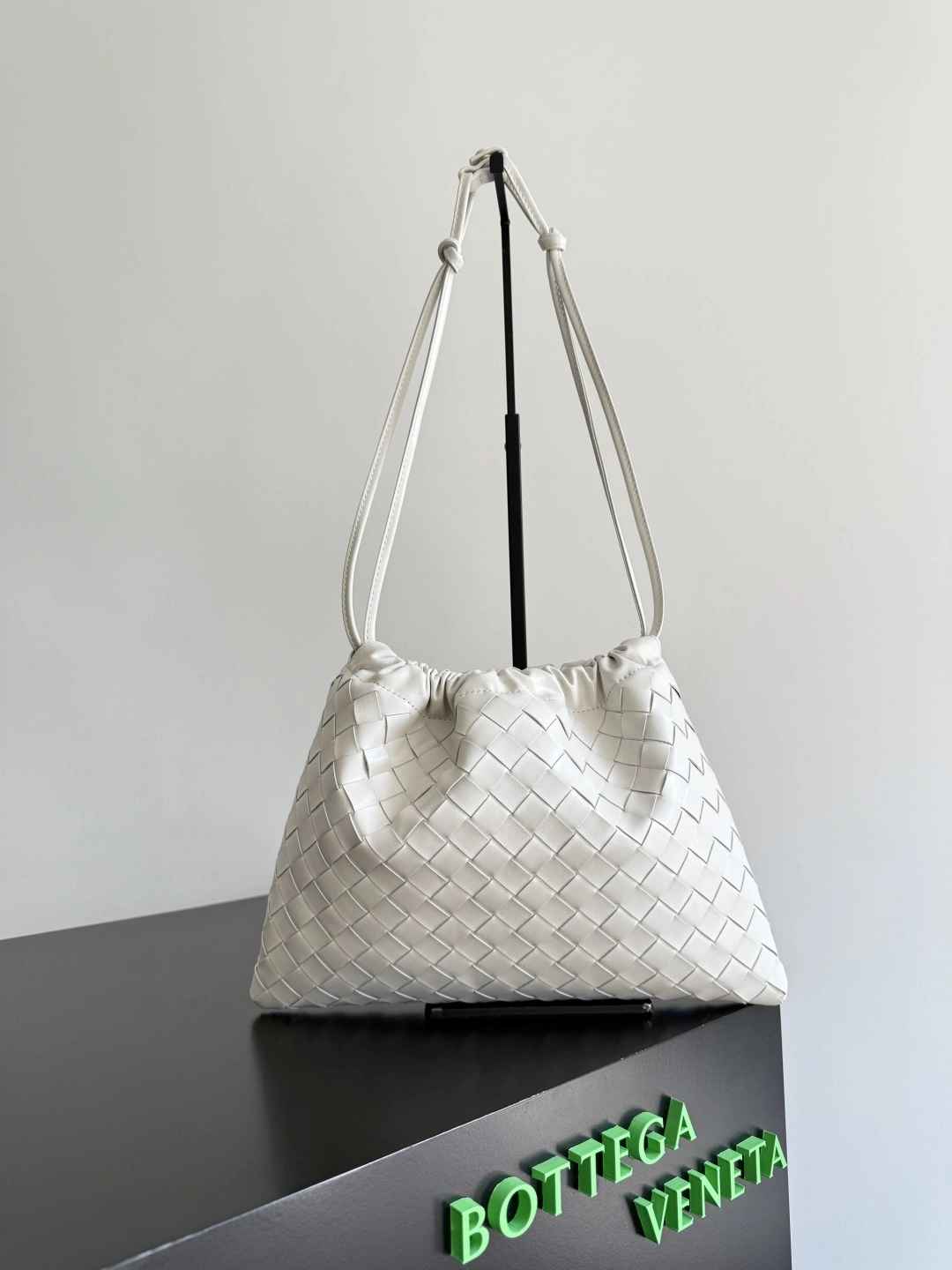 MOMO-- V595t1 796728V3IV19132 high quality version Dustbag item:E-B177I1022