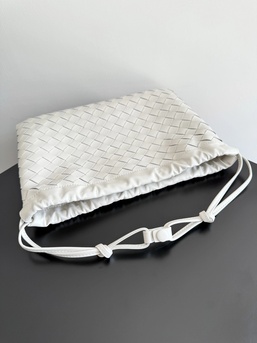 MOMO-- V595t1 796728V3IV19132 high quality version Dustbag item:E-B177I1022