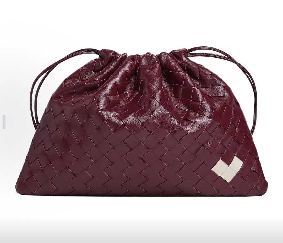 &MOMO-- V595t1 796728V3TJ12686 high quality version Dustbag item:E-B177I1018