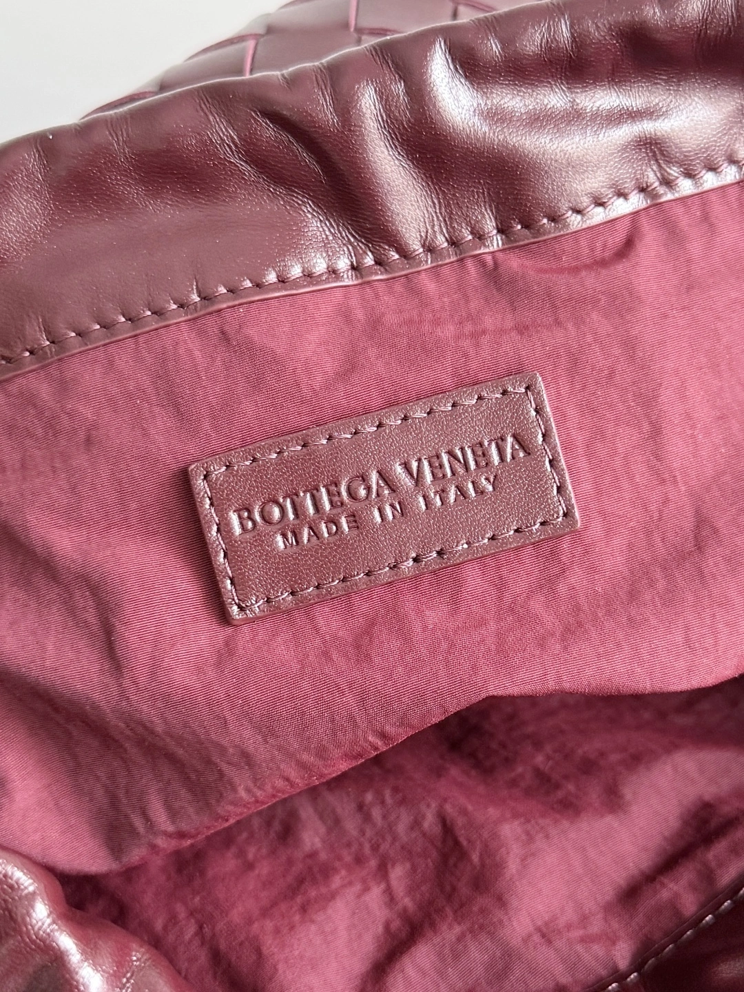 &MOMO-- V595t1 796728V3TJ12686 high quality version Dustbag item:E-B177I1018