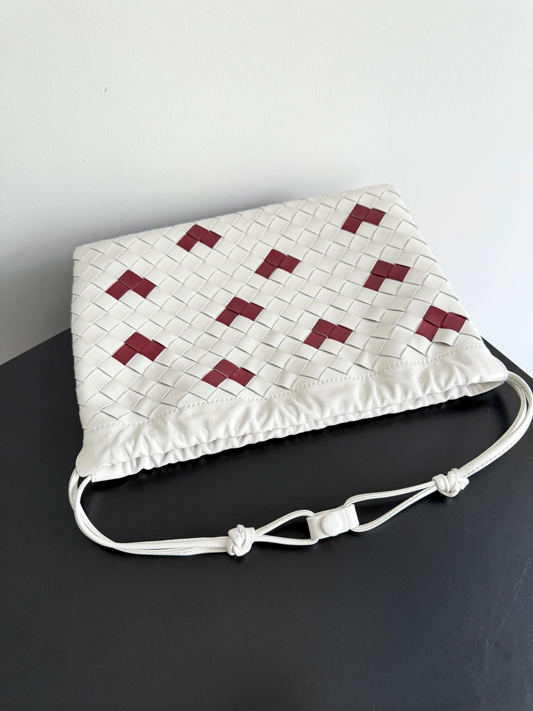 MOMO-- V595t1 796728V57O19140 high quality version Dustbag item:E-B177I1024
