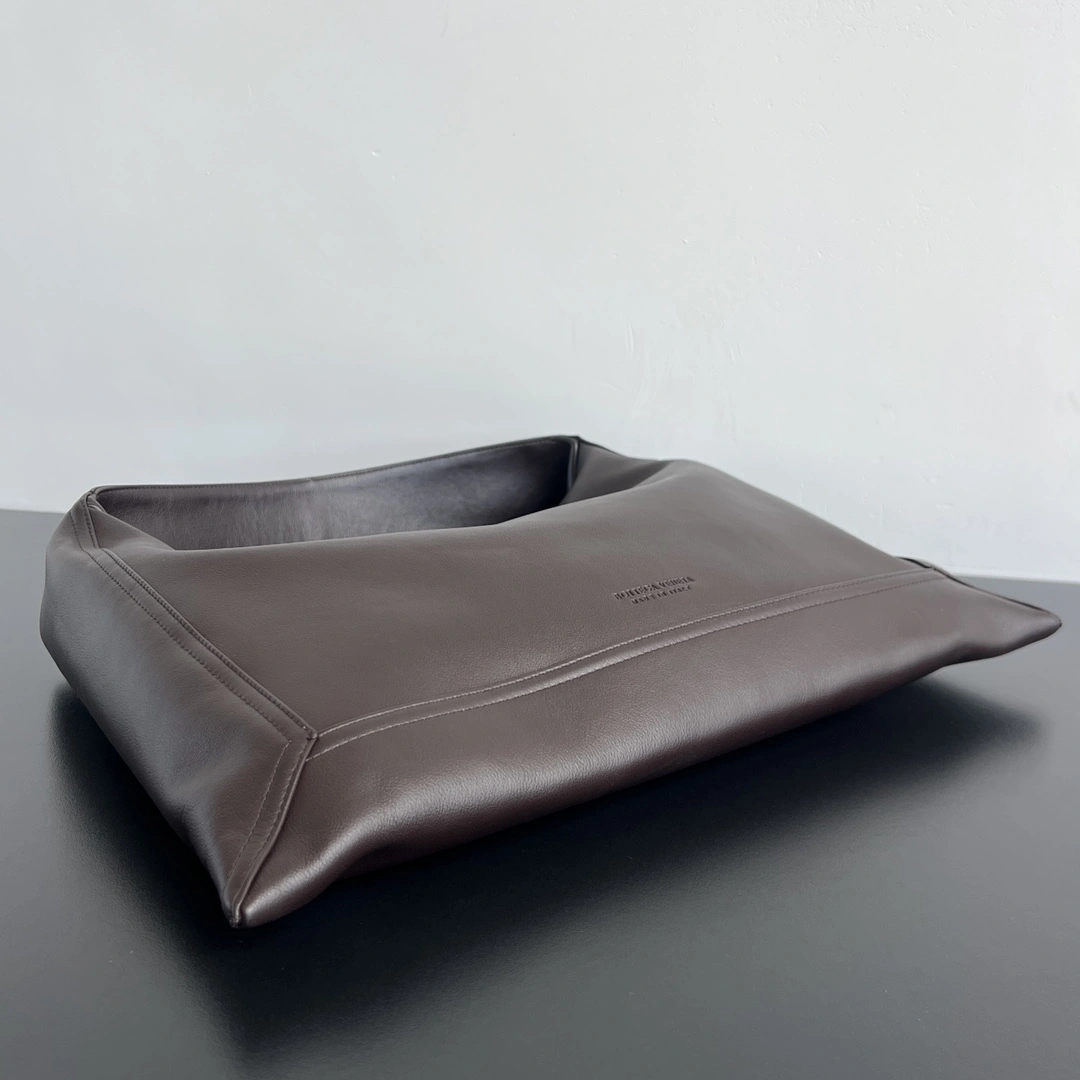 MOMO-- V595t1 803977V4O902190 high quality version Hop Calfskin item:E-B134A0929