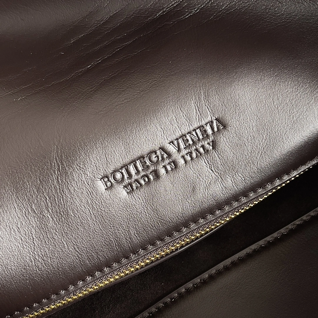 MOMO-- V595t1 806030V4SJ12190 high quality version item:E-B225A0942