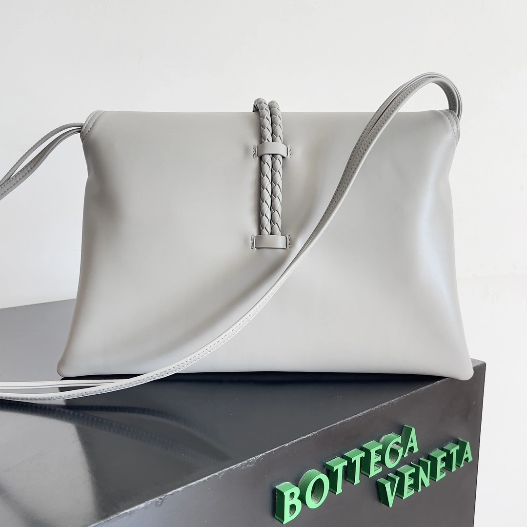 MOMO-- V595t1 806034V4SJ11504 high quality version item:E-B225A0939