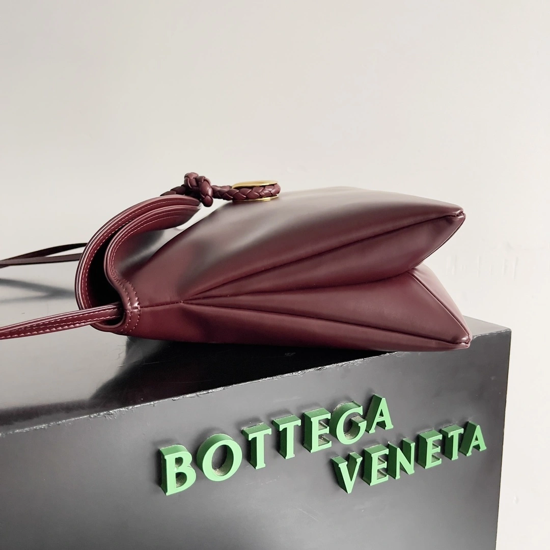MOMO-- V595t1 806034V4SJ12250 high quality version item:E-B225A0941