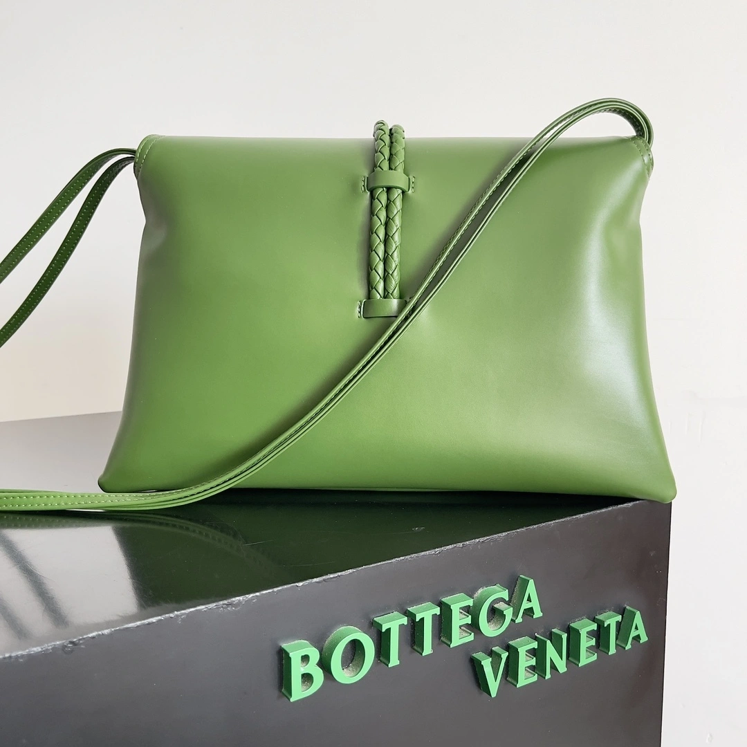 MOMO-- V595t1 806034V4SJ13150 high quality version item:E-B225A0940