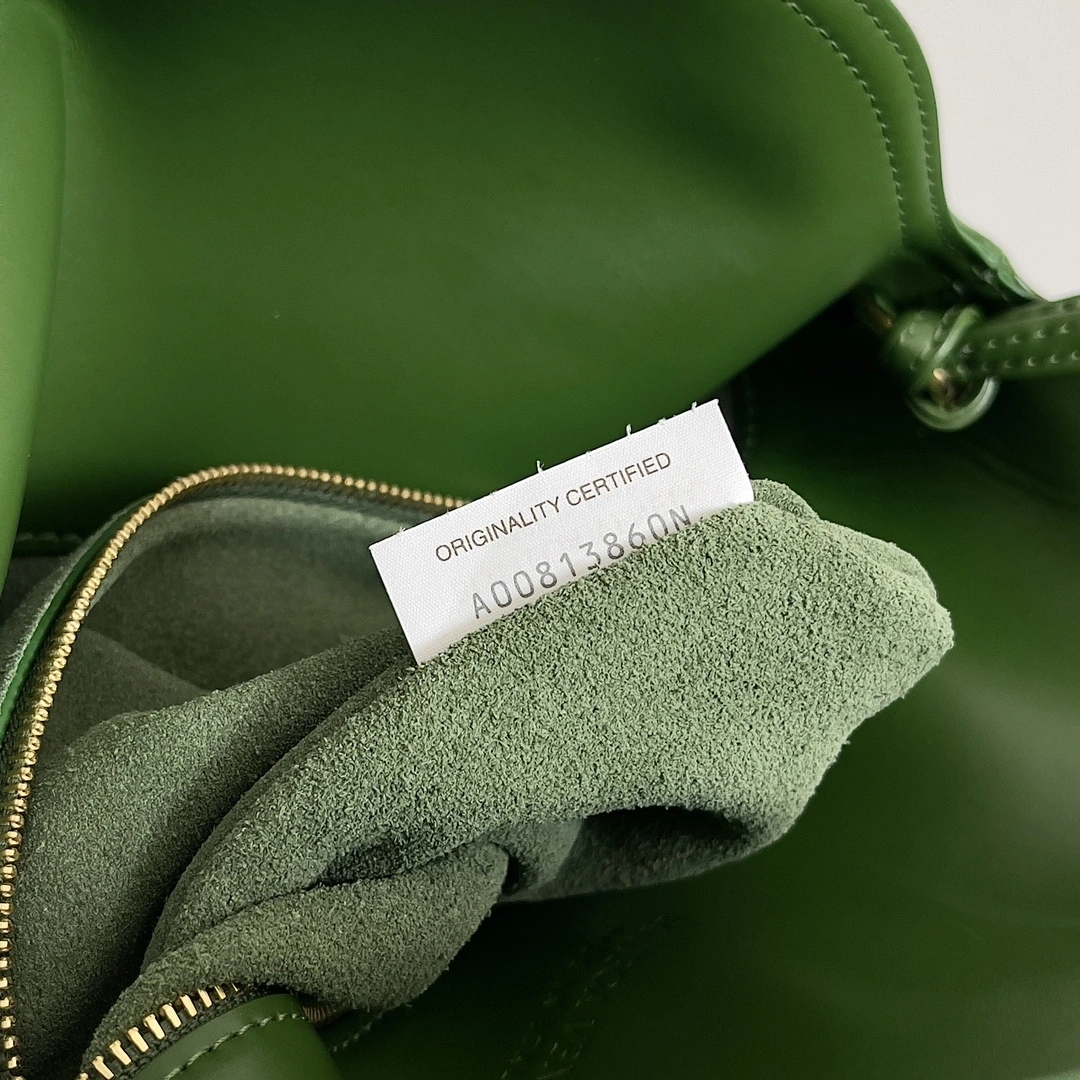 MOMO-- V595t1 806034V4SJ13150 high quality version item:E-B225A0940