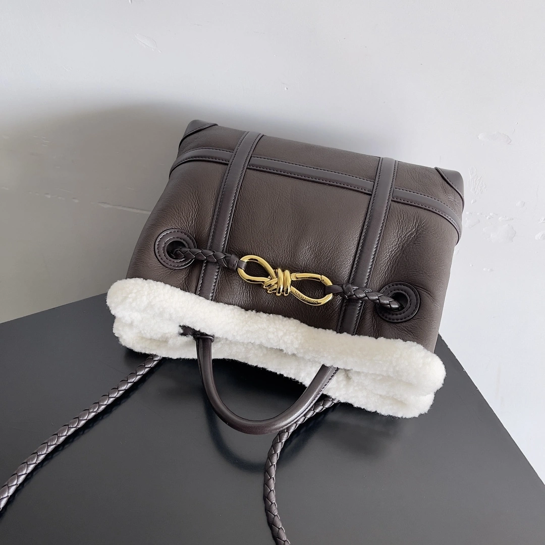 MOMO-- V595t1 806088V2GR32055 high quality version wool ANDIAMO item:E-B100B2548